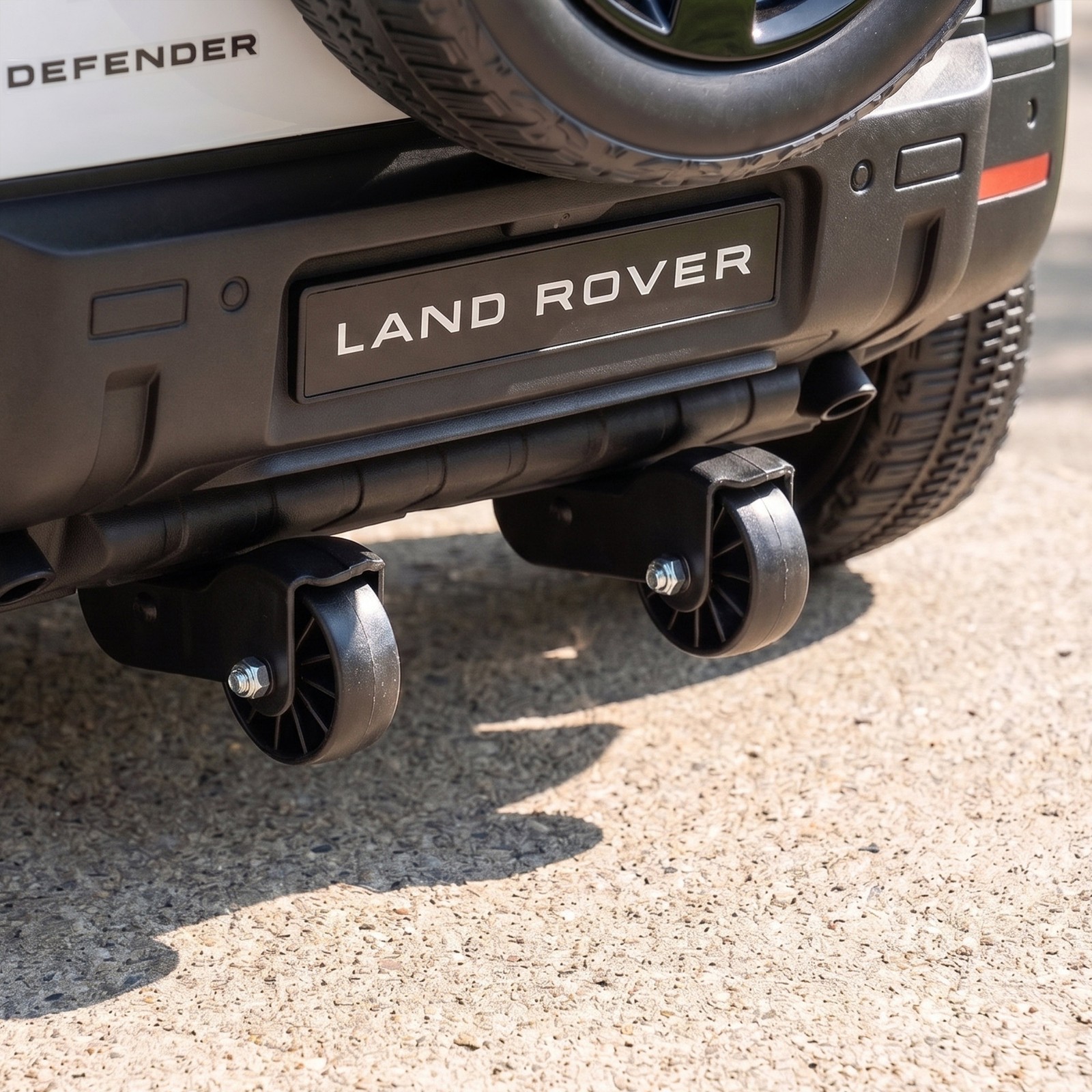 Qaba 12V Ride on Car Licensed Land Rover with Suspension & Remote, White