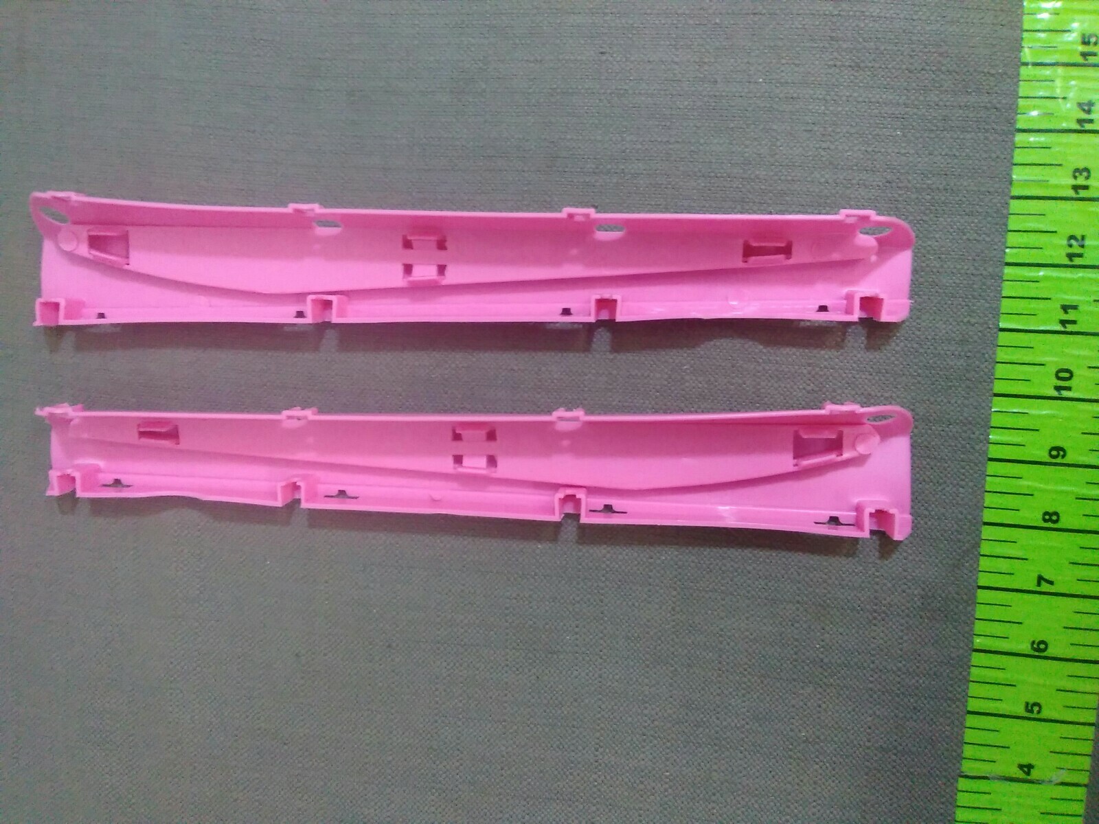 Power Wheels Fisher Price Mercedes-Benz Disney princess AMG45 PINK rocker panels