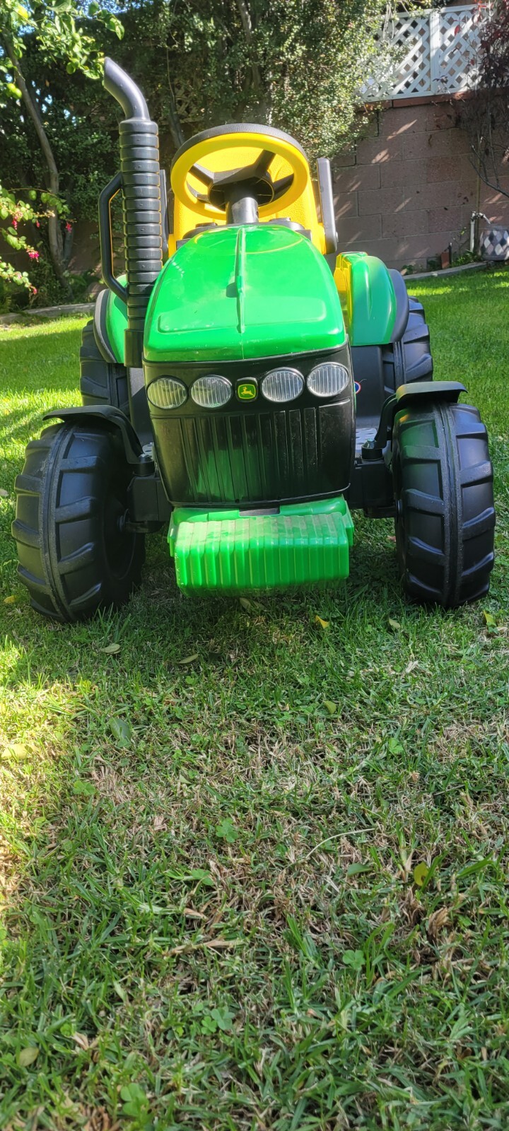 USED Peg Perego John Deere Ground Force Tractor NO SHIPPING