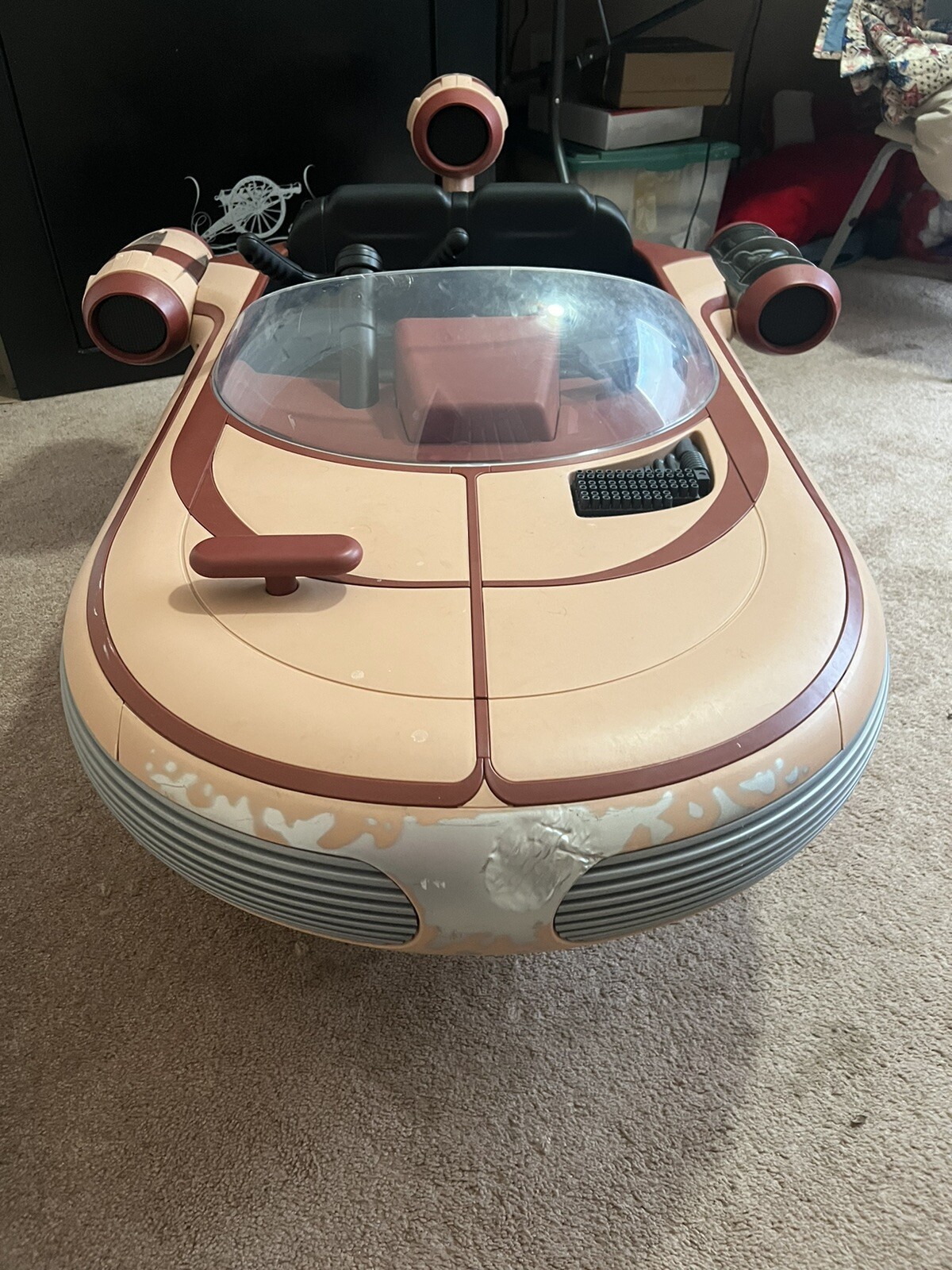 Radio Flyer Star Wars 12V Luke Skywalkers Landspeeder Ride On