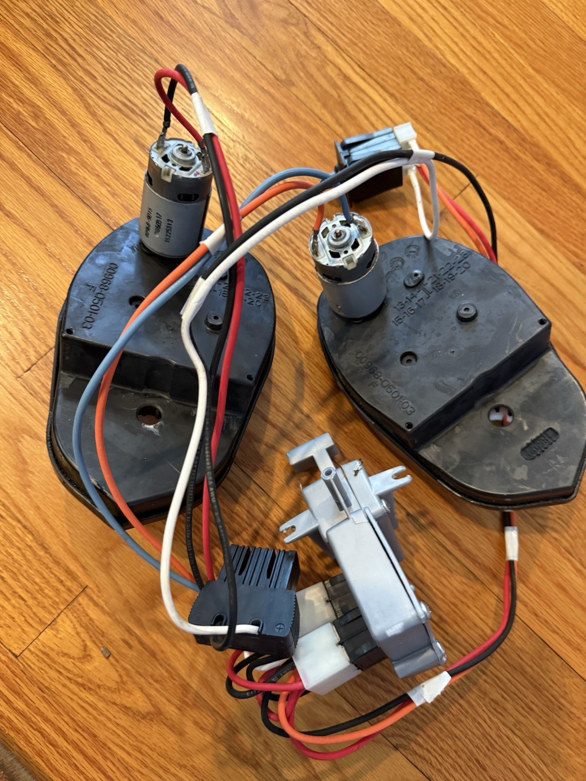 Power Wheels Gear Boxes and complete wiring Tested works 100%