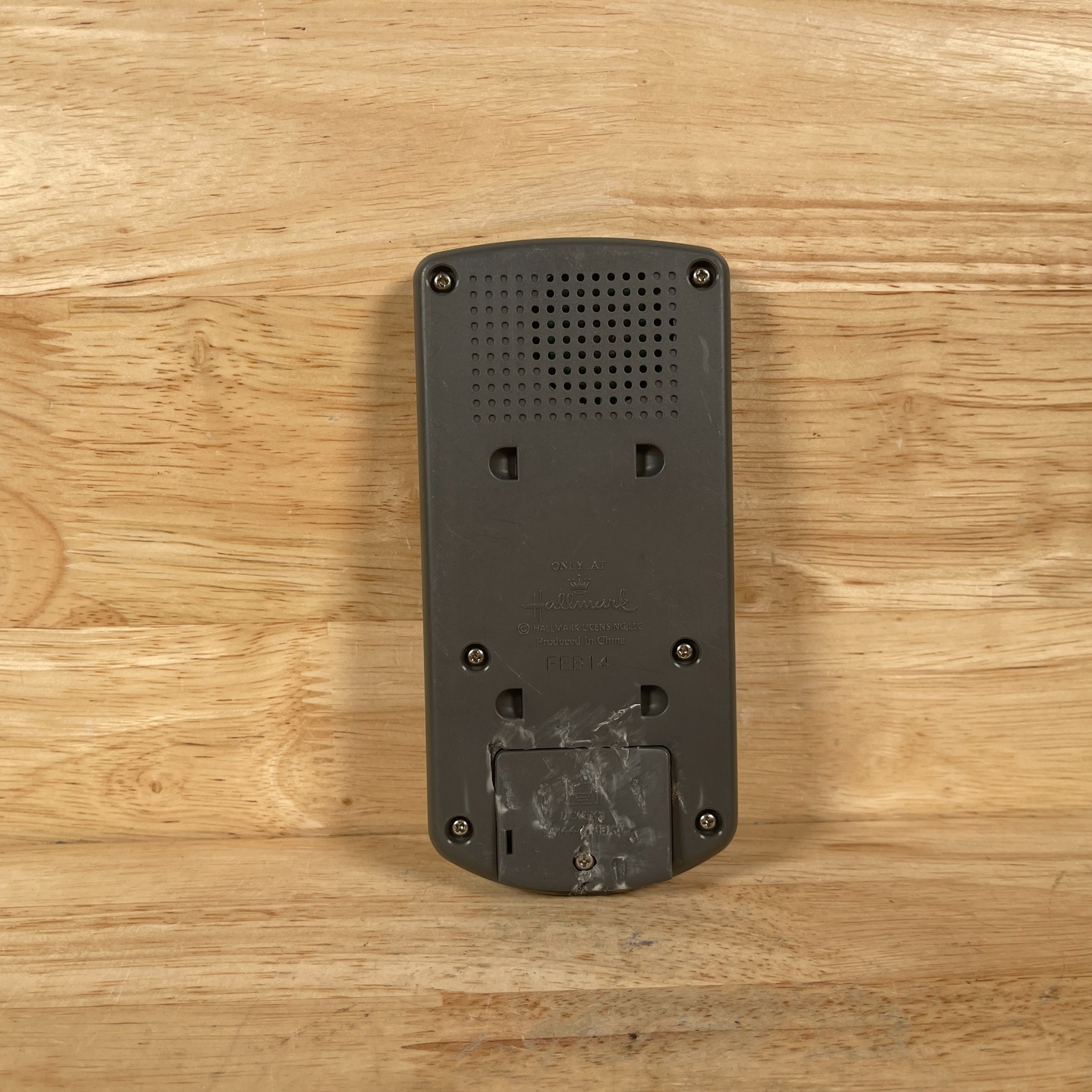 Hallmark FEB14 Black Wireless Handheld Built-In 18 Sounds Dad’s Remote Control