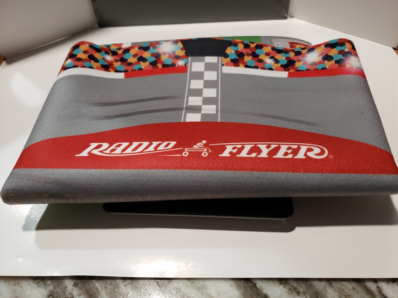 New Radio Flyer Super Speedway 6 Volt Racer Racetrack Model 926 Playmat