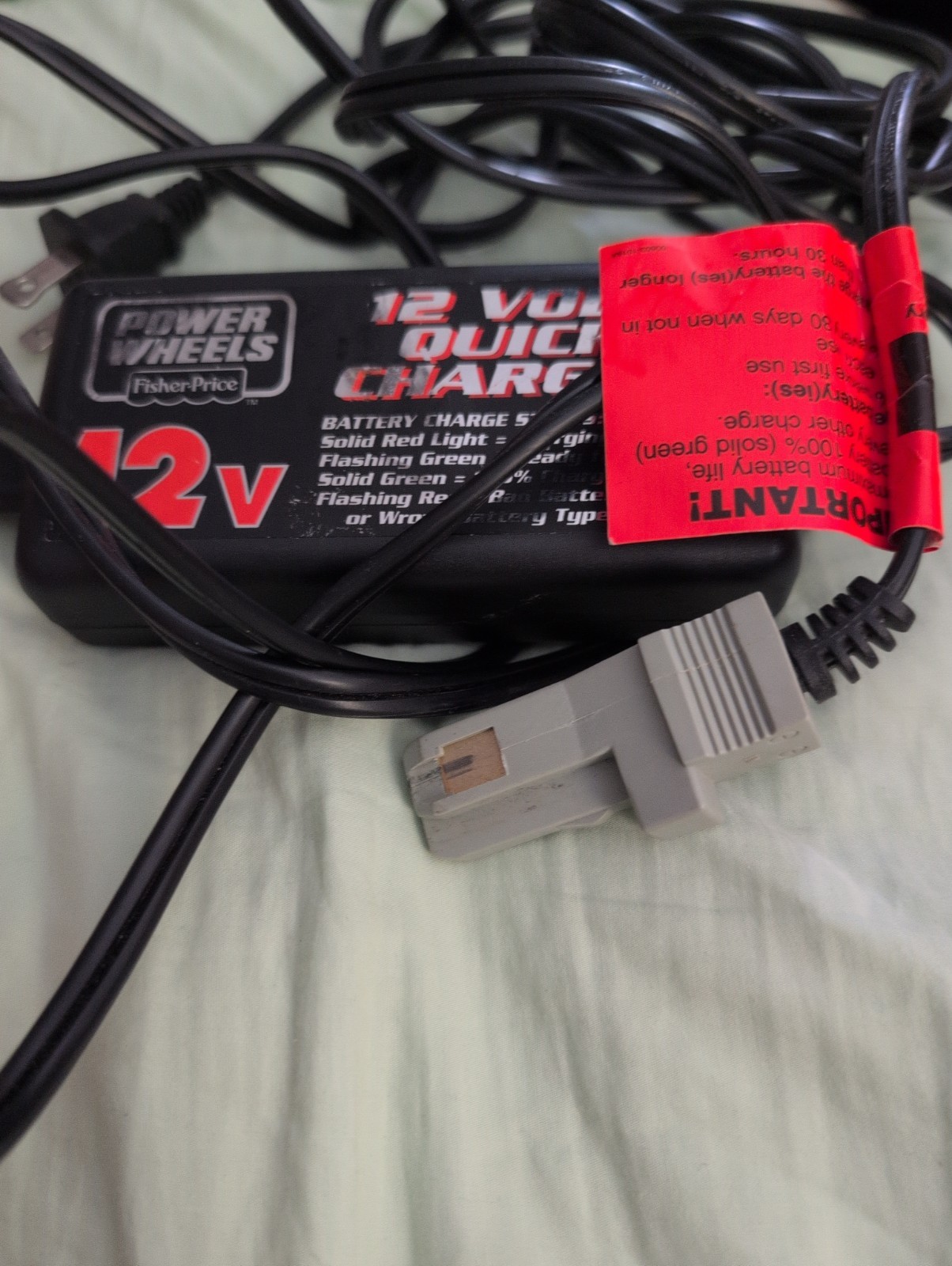 Fisher-Price Power Wheels 12 Volt Quick Battery Charger 00801-1429 AC100-240V