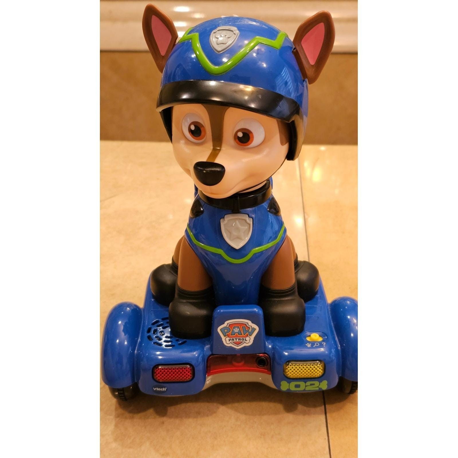 VTech Paw Patrol Chase Ride On Toy Music Lights Movable Talk English