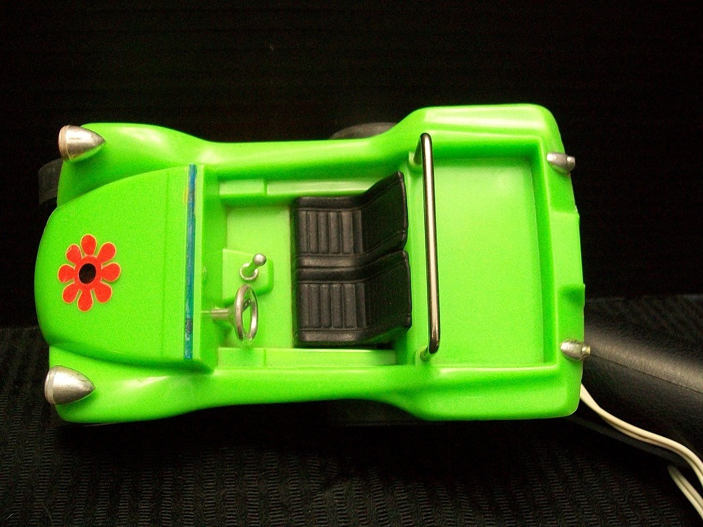 BATTERY OPERATED VOLKSWAGEN SAND BUGGY