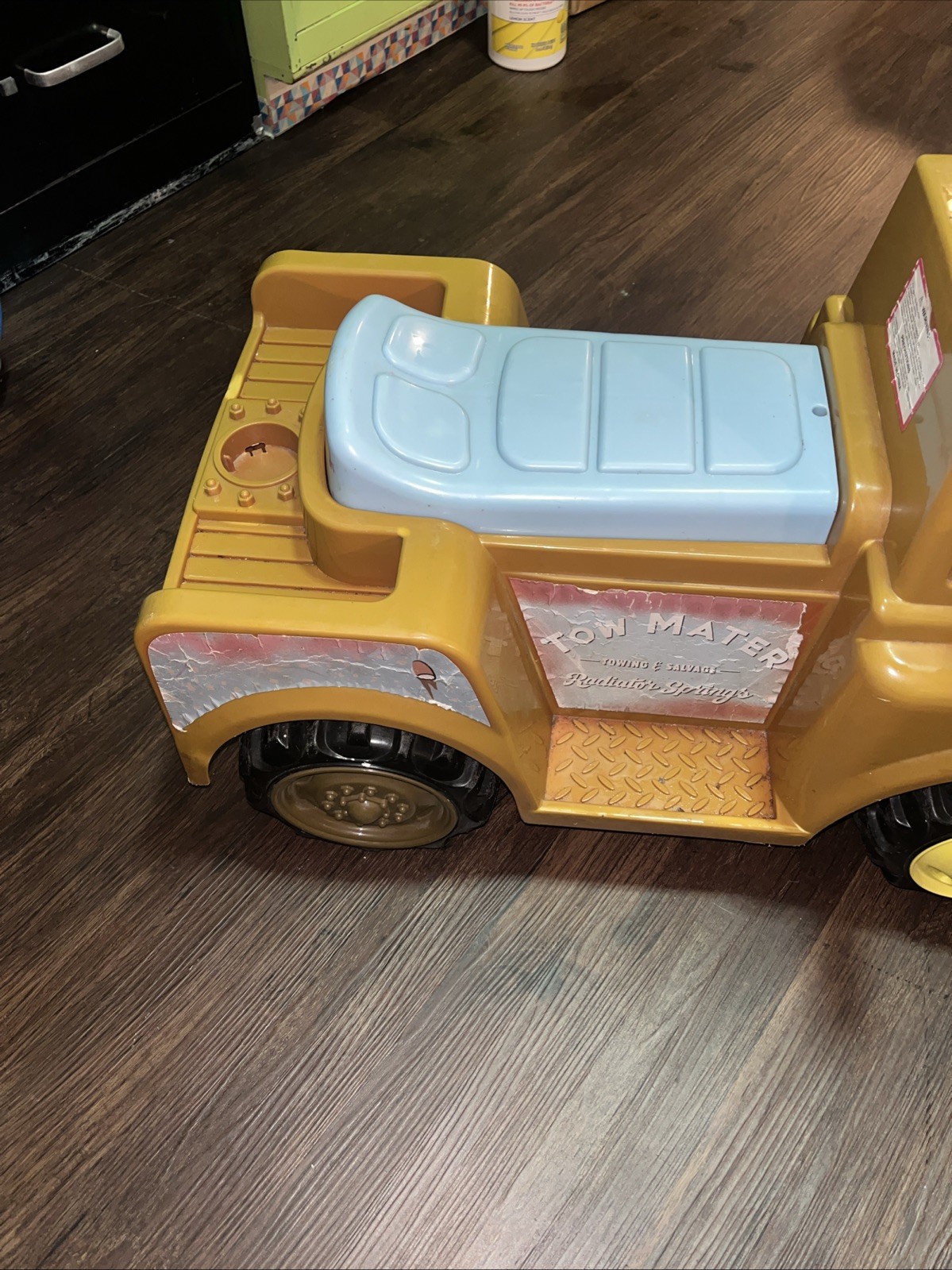 Disney Pixar Cars Tow Mater 6V Battery Powered Ride On Read Description