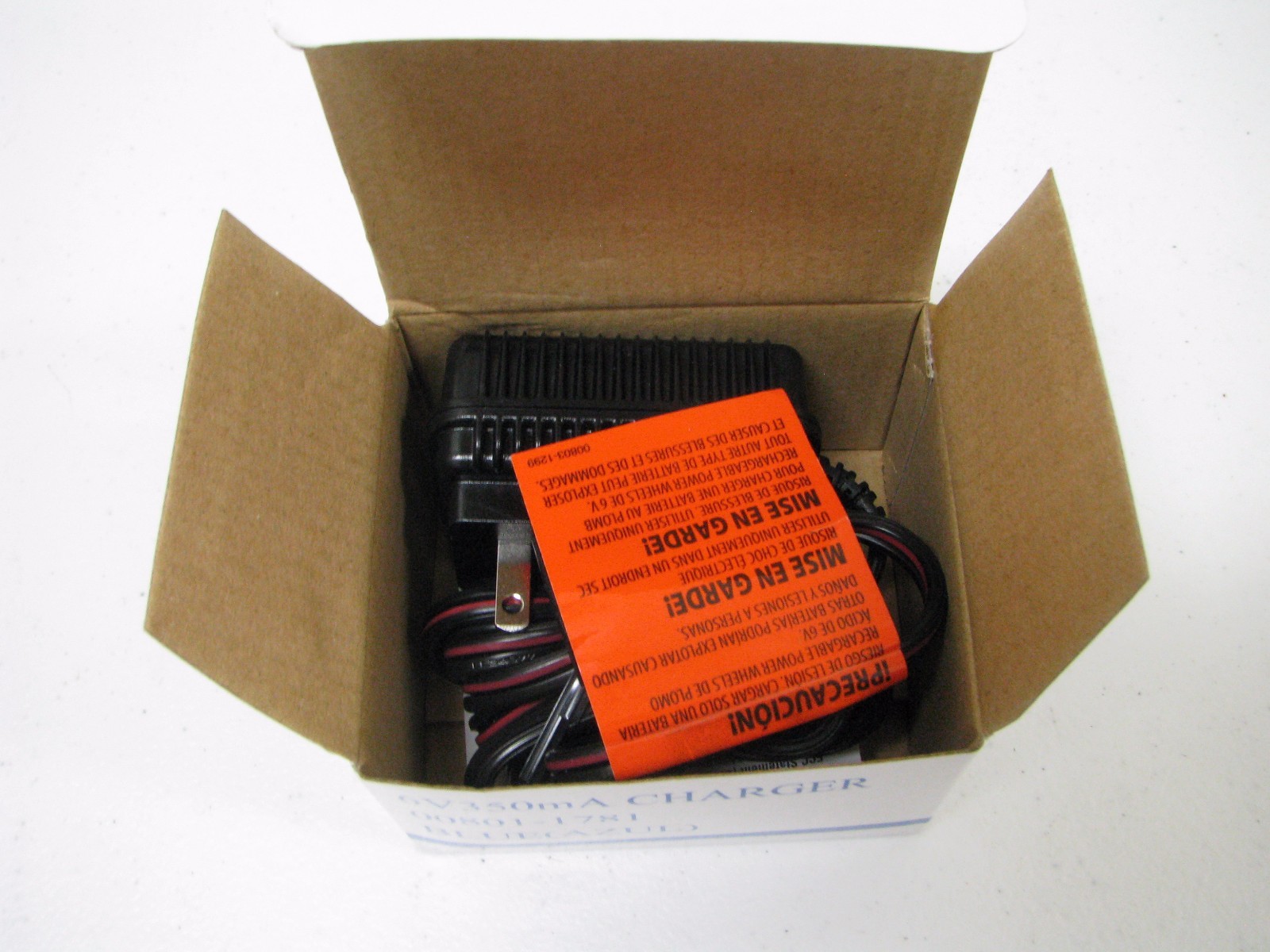 Power Wheels Fisher Price Mattel Blue 6 Volt Charger (00801-1781)