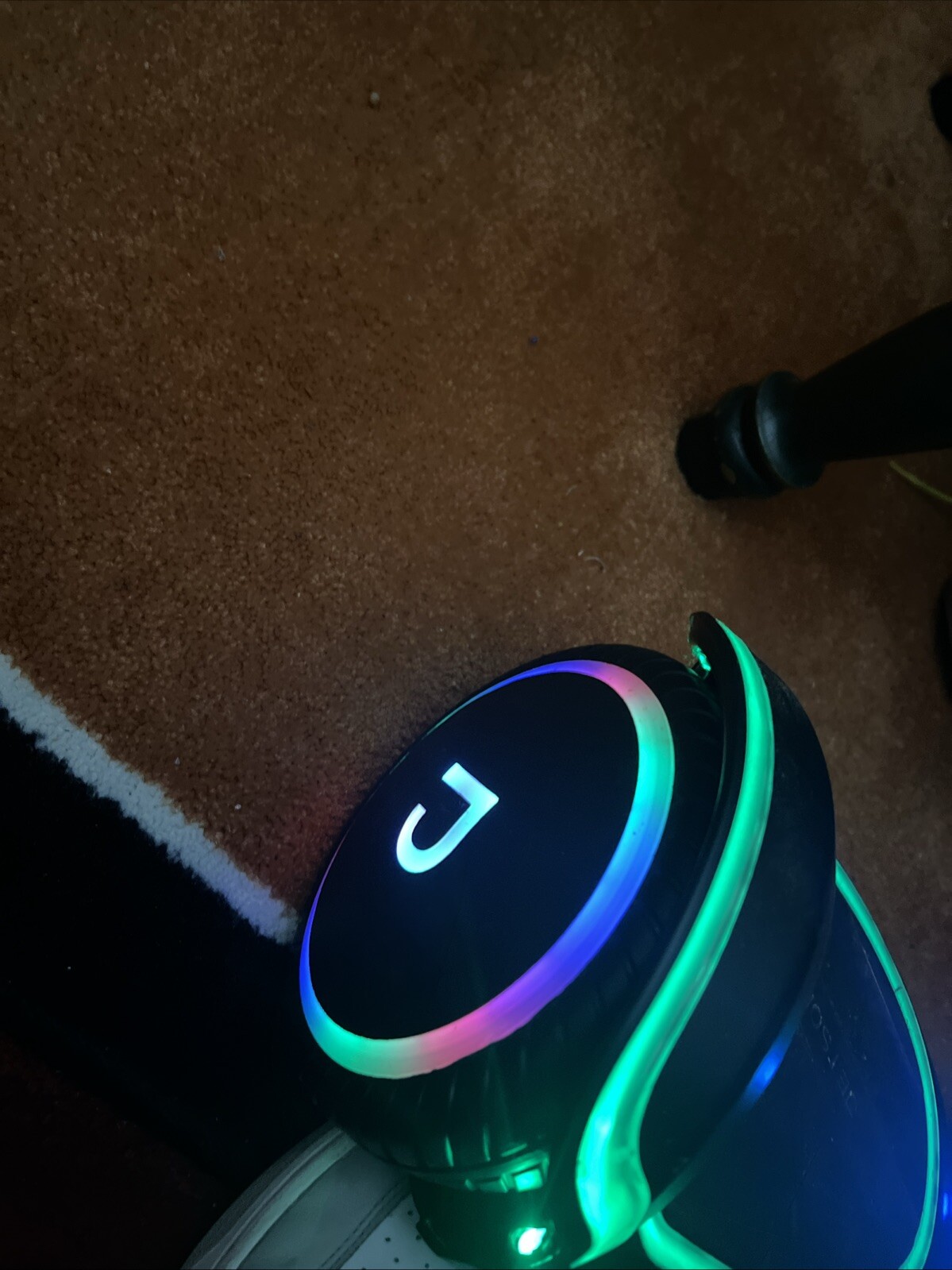 Hoverboared! Lights Up And Changes Colors! Charger Is Unfortunately NOT Included