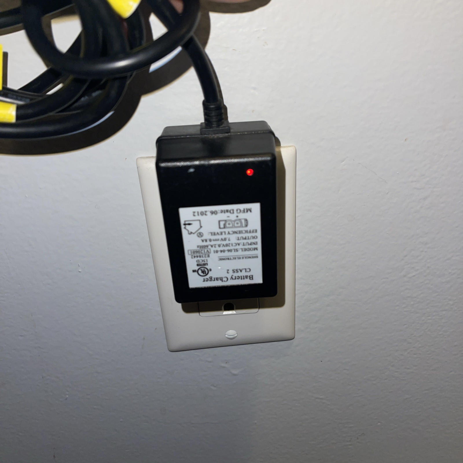 Electronic SL06-04-01 Battery Charger Kid Trax / Motion Trends 7V—.8A