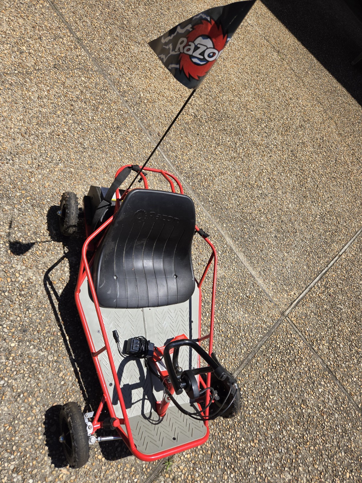 Razor Dune Buggy Children 8 and up 120 lb max