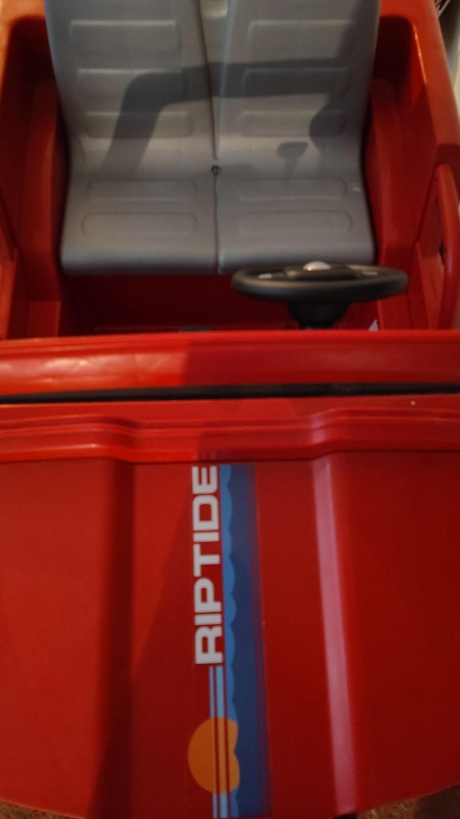 Radio Flyer Riptide Red Battery Operated Ride-On Toy Vehicle