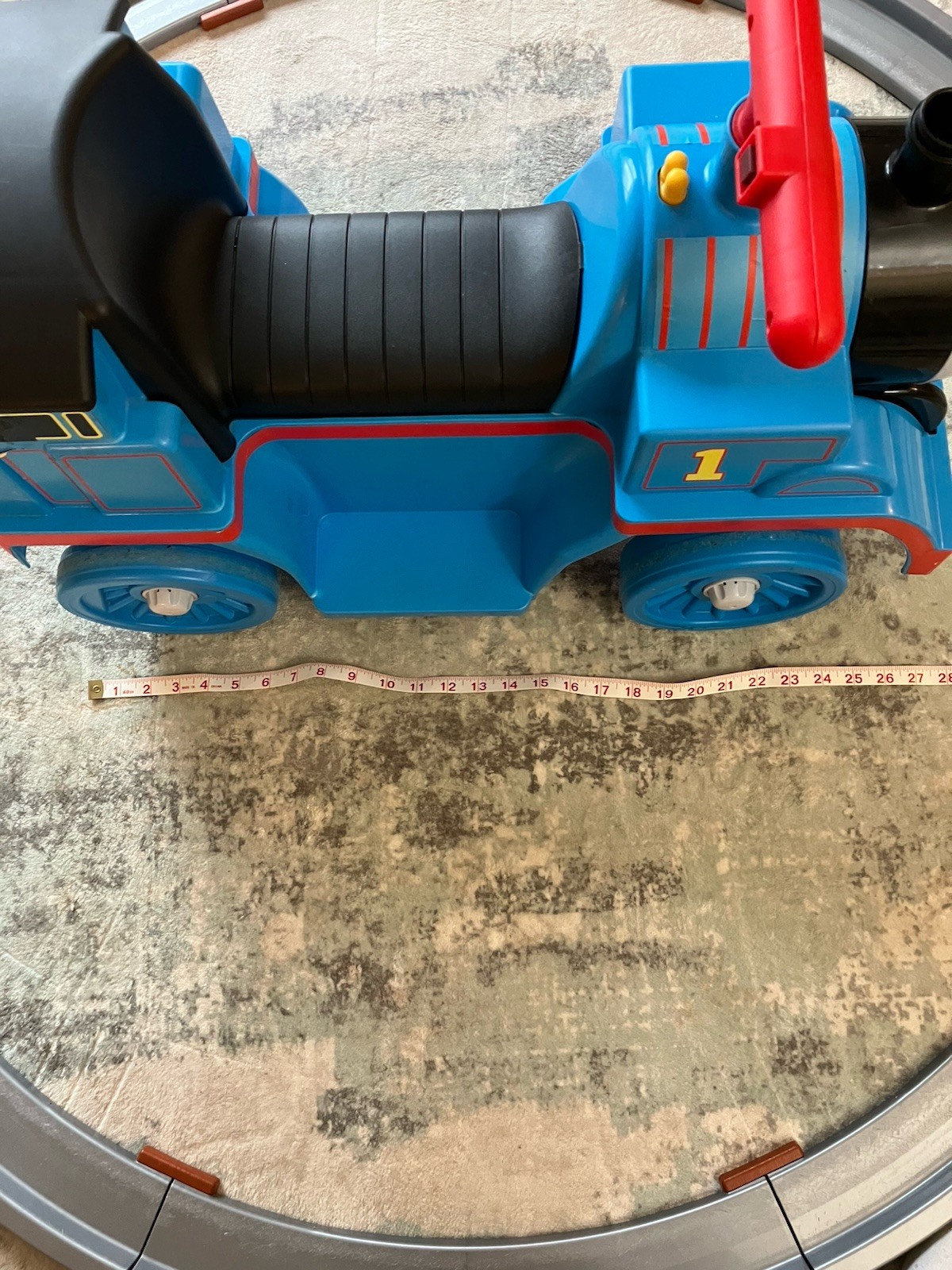 VTG Fisher Price Power Wheels Ride-on Thomas & Friends Thomas + Track BCK92-9963