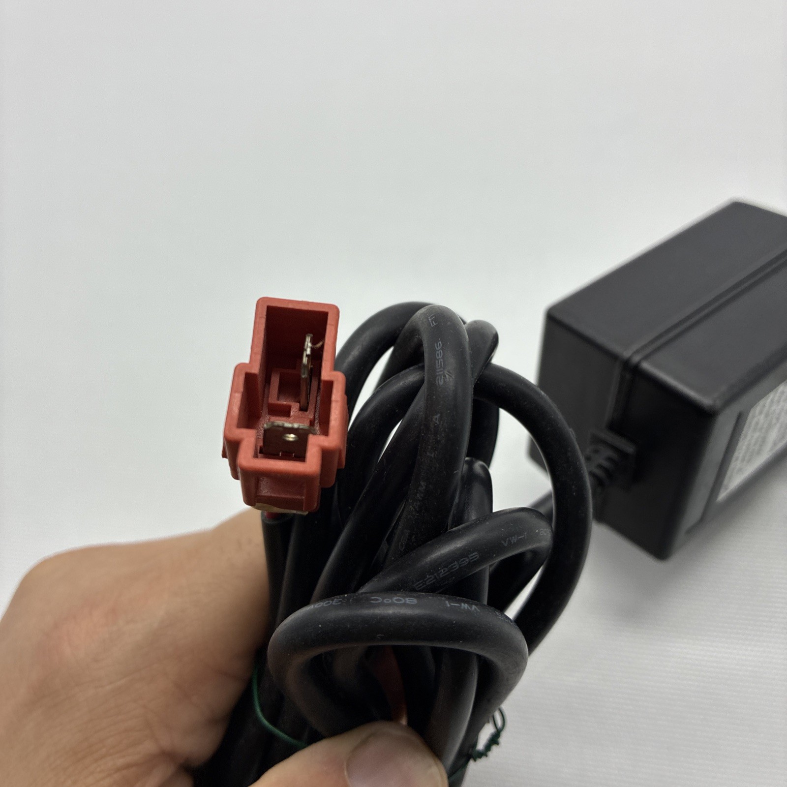 SHENGLE ELECTRONIC BATTERY CHARGER 7V KID TRAX MOTION TRENDS SL06-04-01