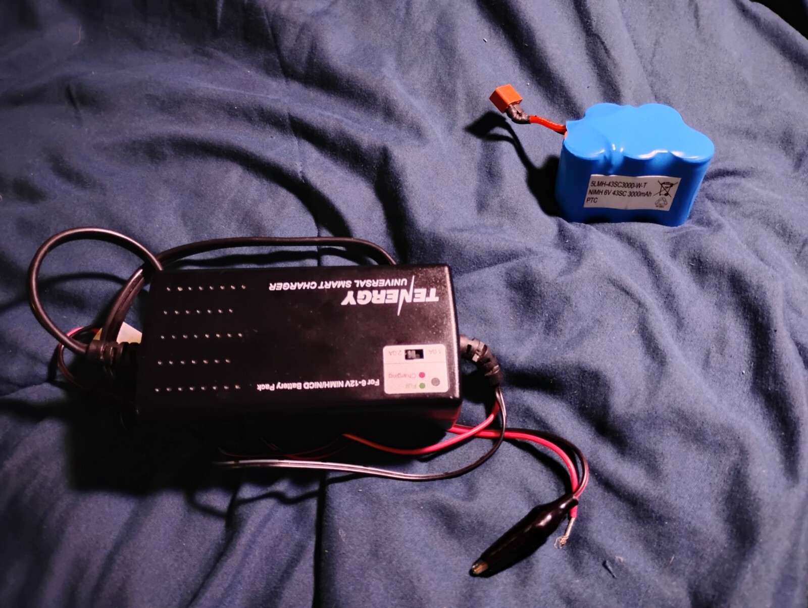 Rovio for parts only battery and charger included
