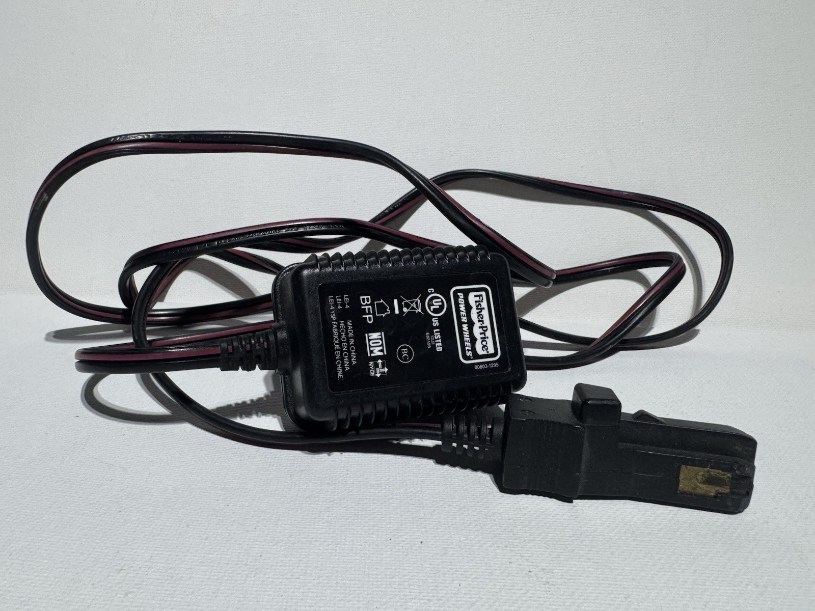 Power Wheels Fisher Price 12 Volt 12V Battery Charger 00801-1778 Genuine T6