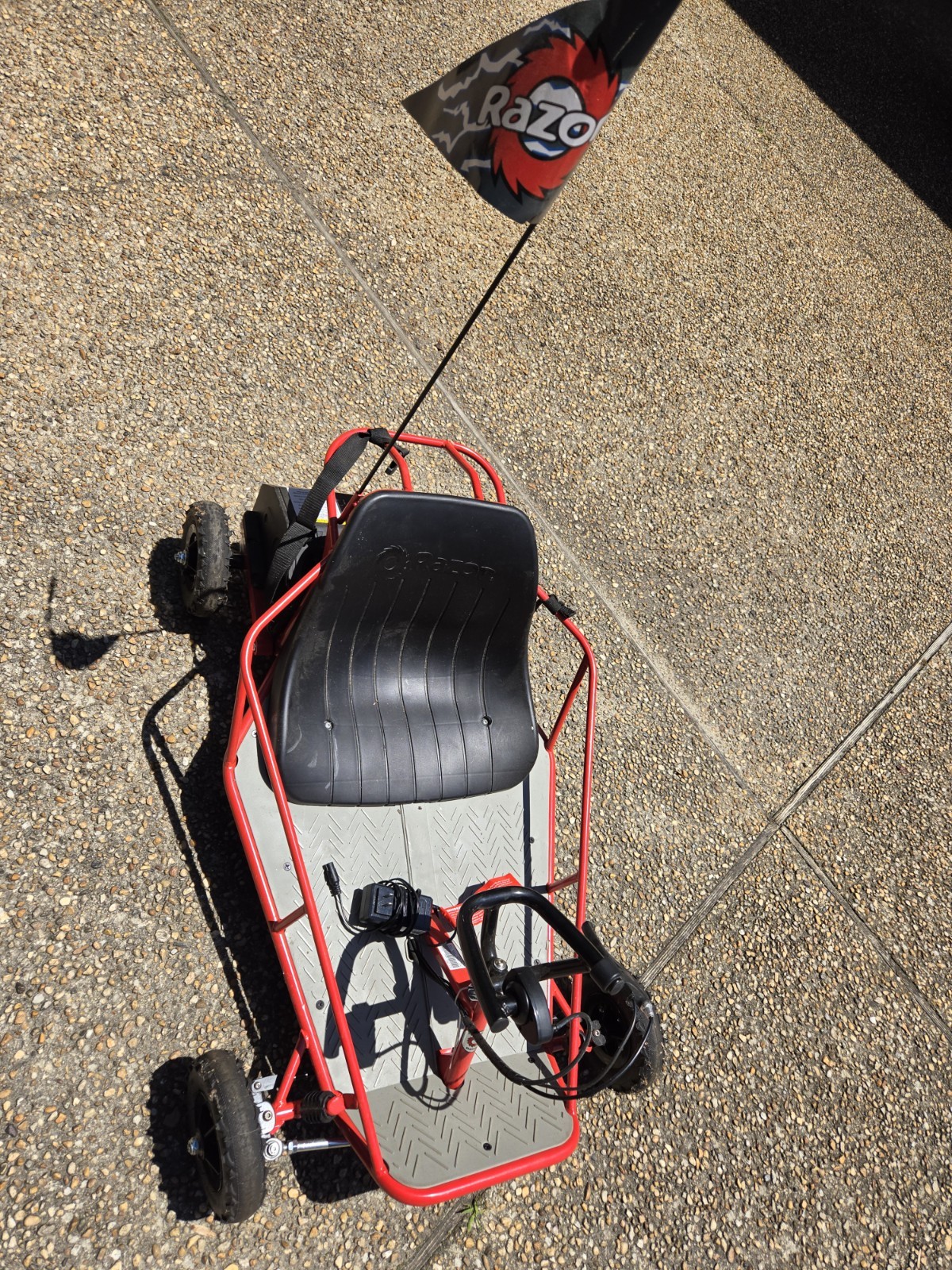 Razor Dune Buggy Children 8 and up 120 lb max