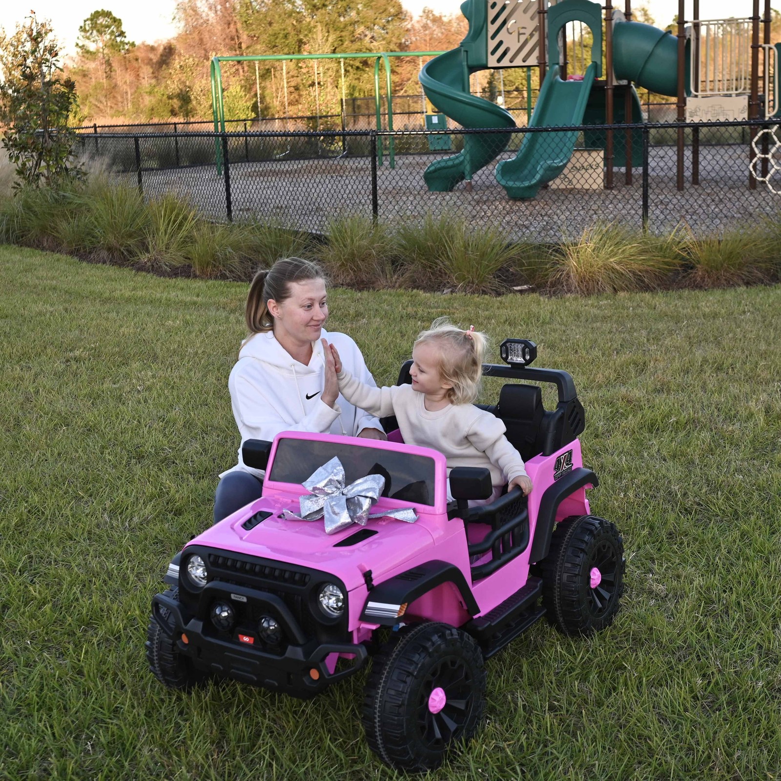 Hikiddo Camión De Juguetes Para Niños De 12 Voltios, Auto Eléctrico De 2 Asiento