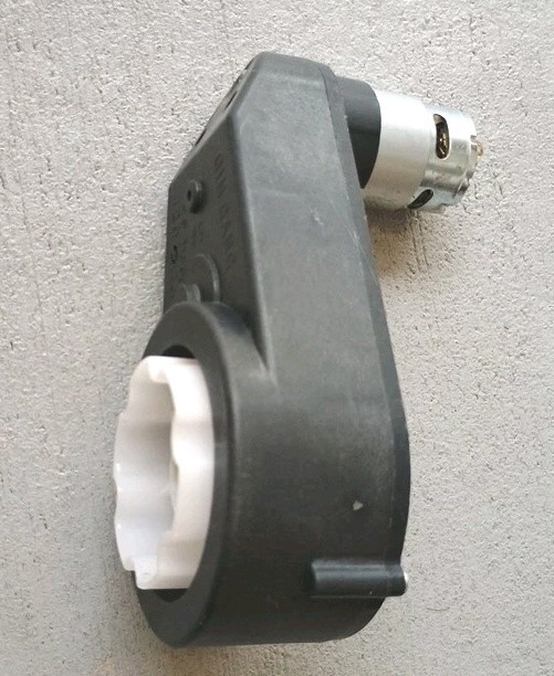 Caja de cambios Con Motor Para Carro Infantill de 24 voltios y 30000 RPM 555C