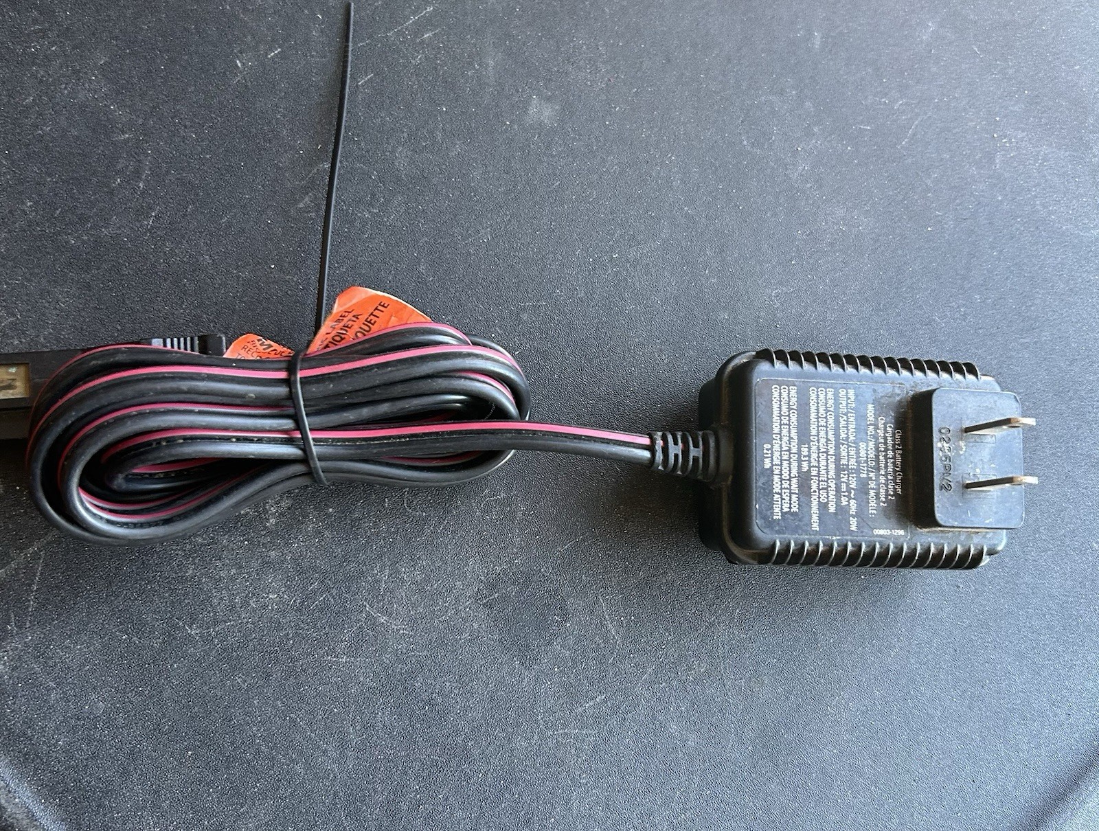 Original Power Wheels Fisher Price 12 Volt !2V Battery Charger 00801-2101 Black