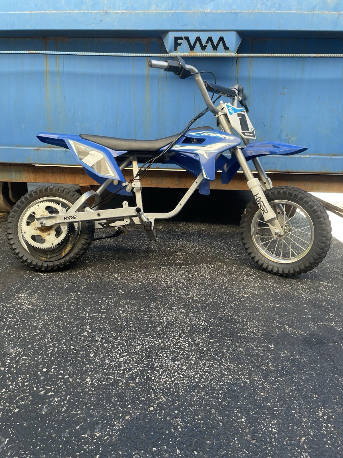 Hyper HPR350 24V Electric Ride-On Dirt Bike Mini Bike, Blue (2024)