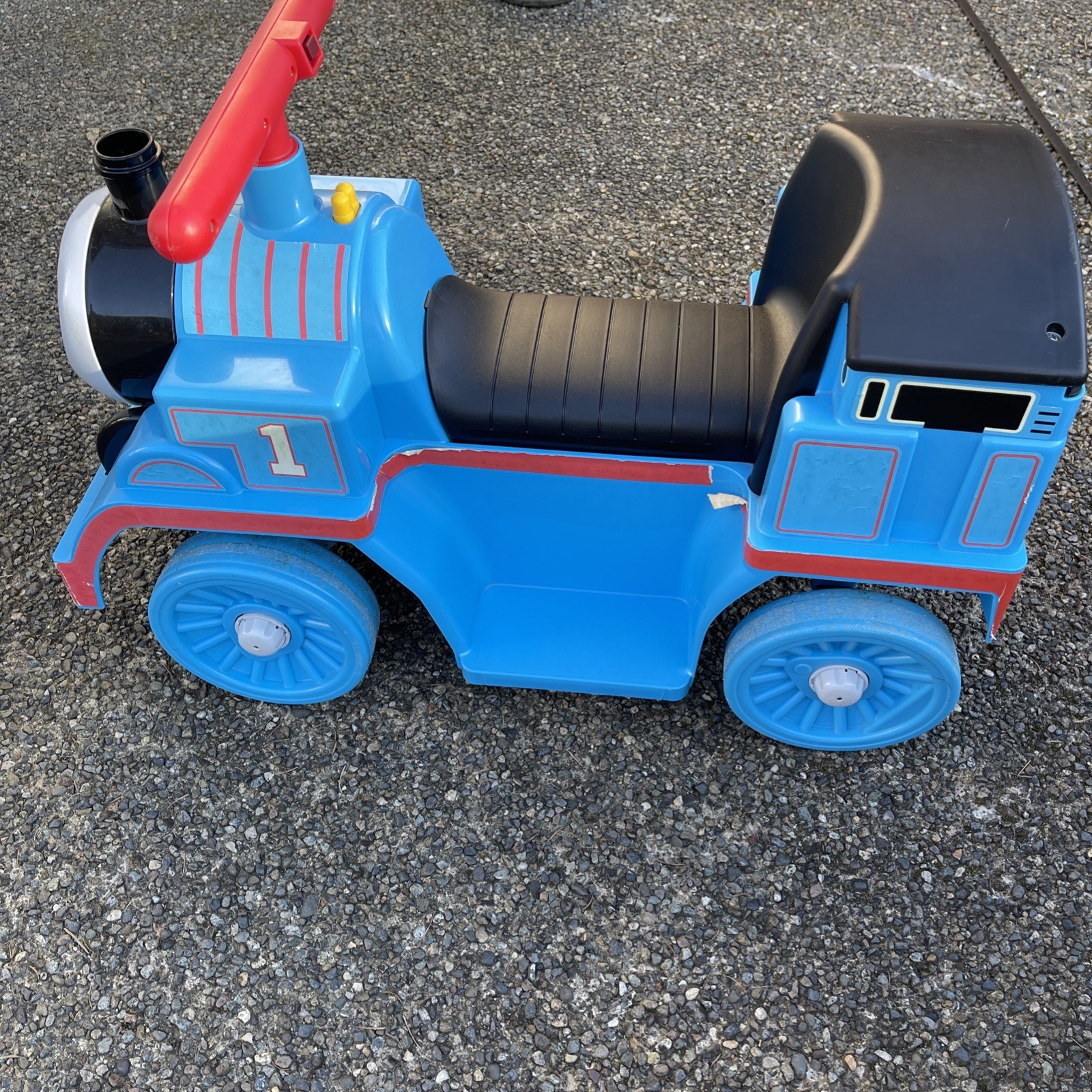 Fisher Price Power Wheels Ride-on Thomas & Friends Thomas *NO BATTERY*WORKS*READ