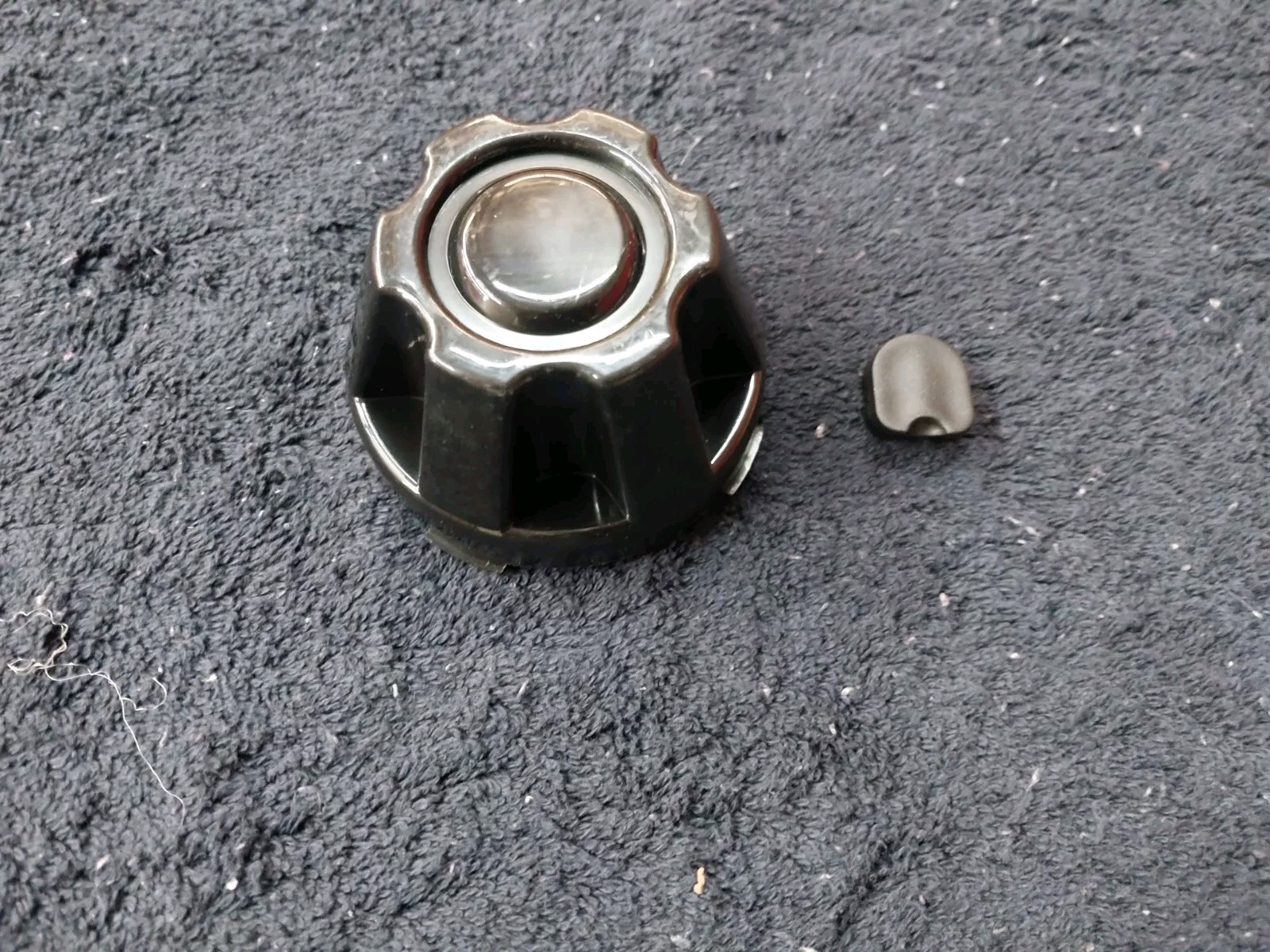 Dynacraft Realtree UTV Kids Car Buggy 24v- Replacement Wheel Hub Cap Cover Part