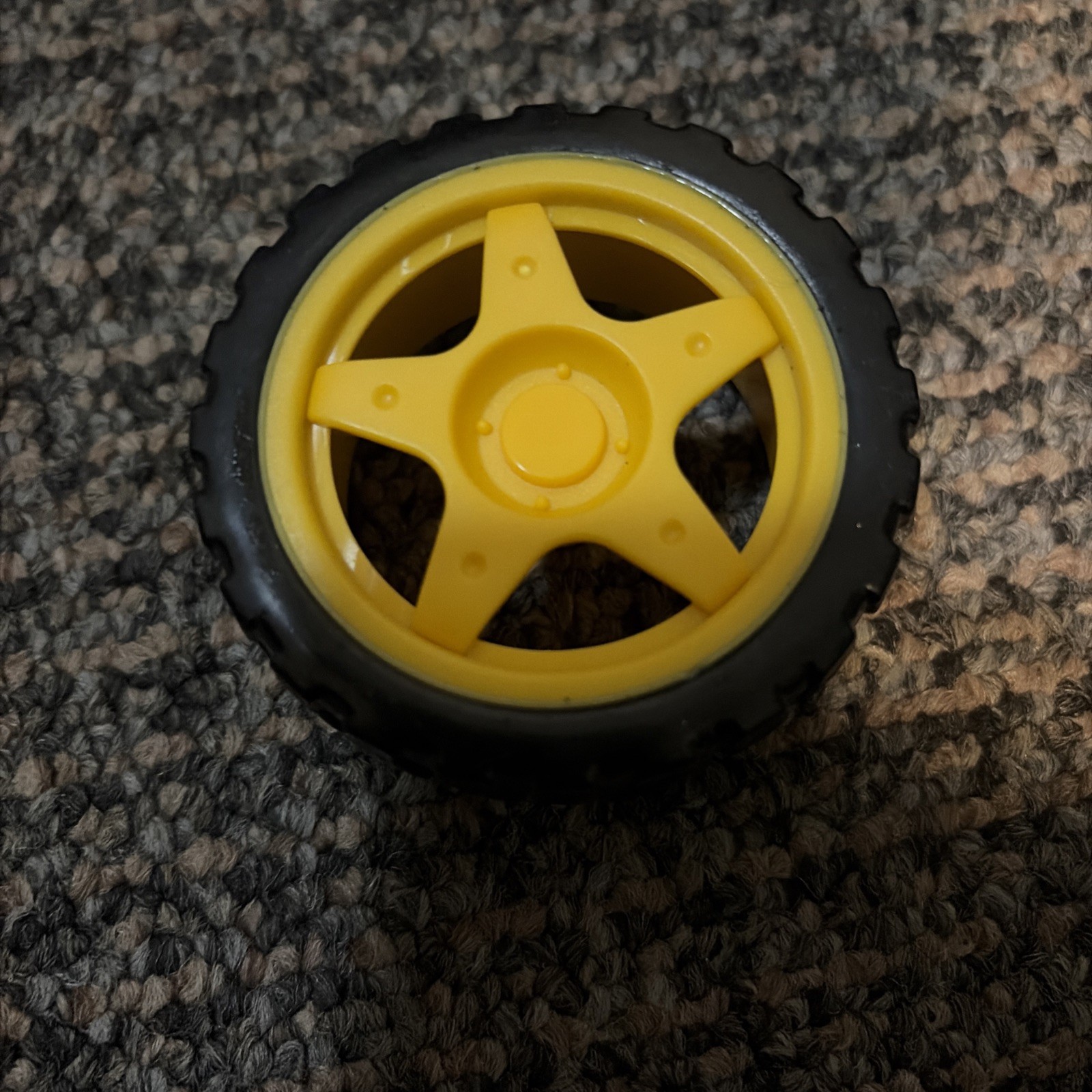 2Pcs Smart Car Robot Plastic Tire Wheel with DC 3-6V Gear Motor for Robot 65 * 2