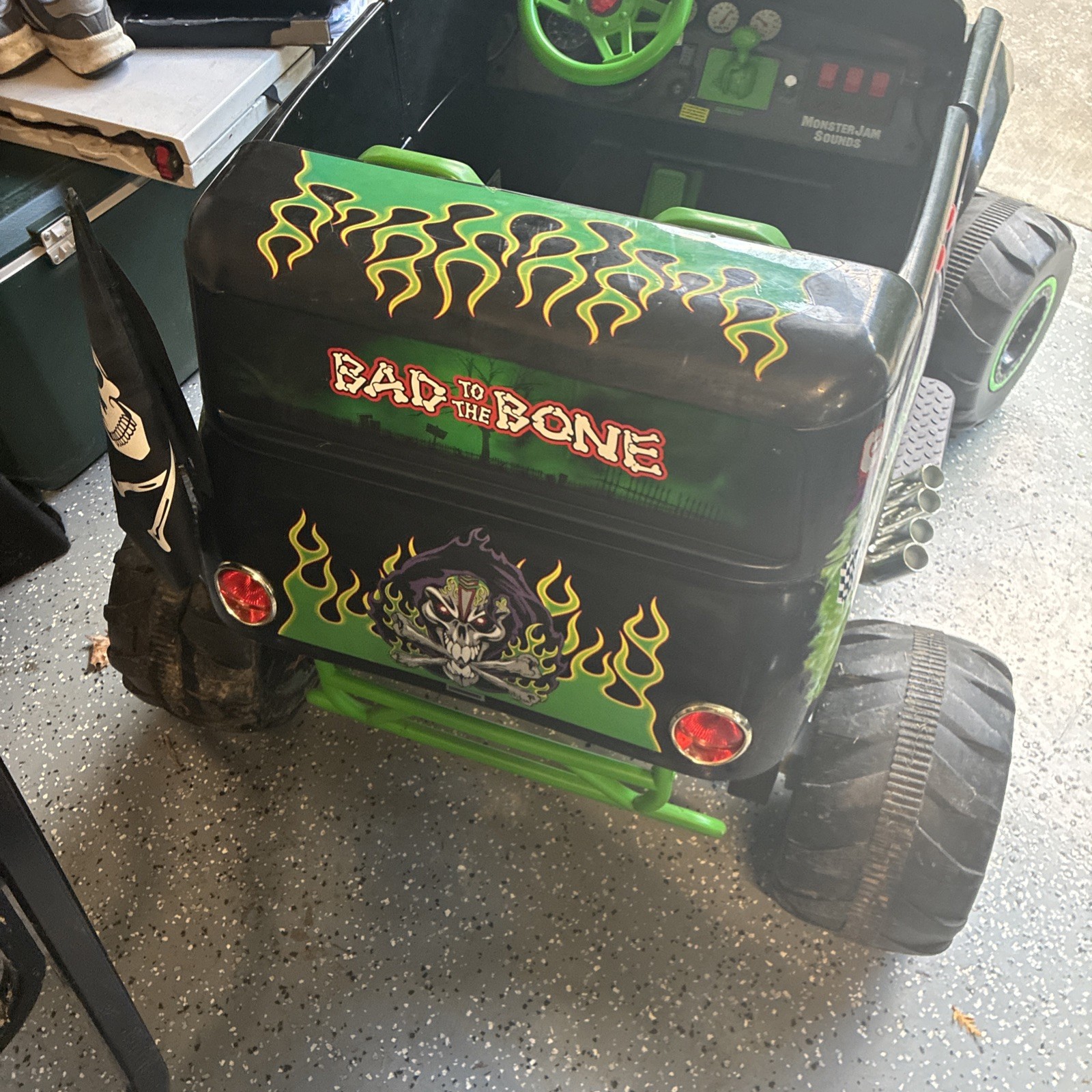 24 Volt Grave Digger Power Wheels
