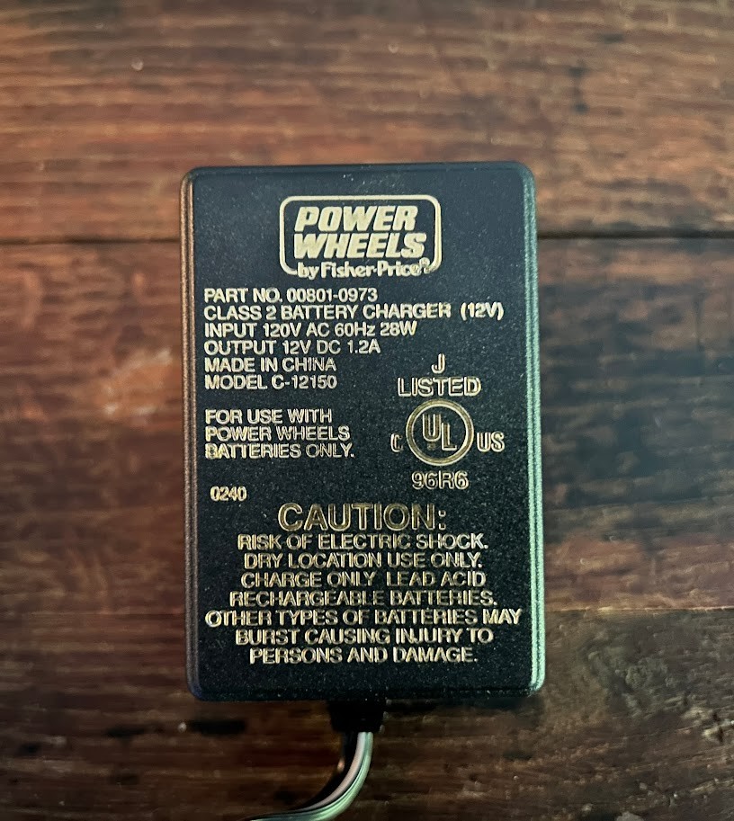 New Power Wheels Double 6-Volt Battery Charger 12-Volt Charger 00801-0973