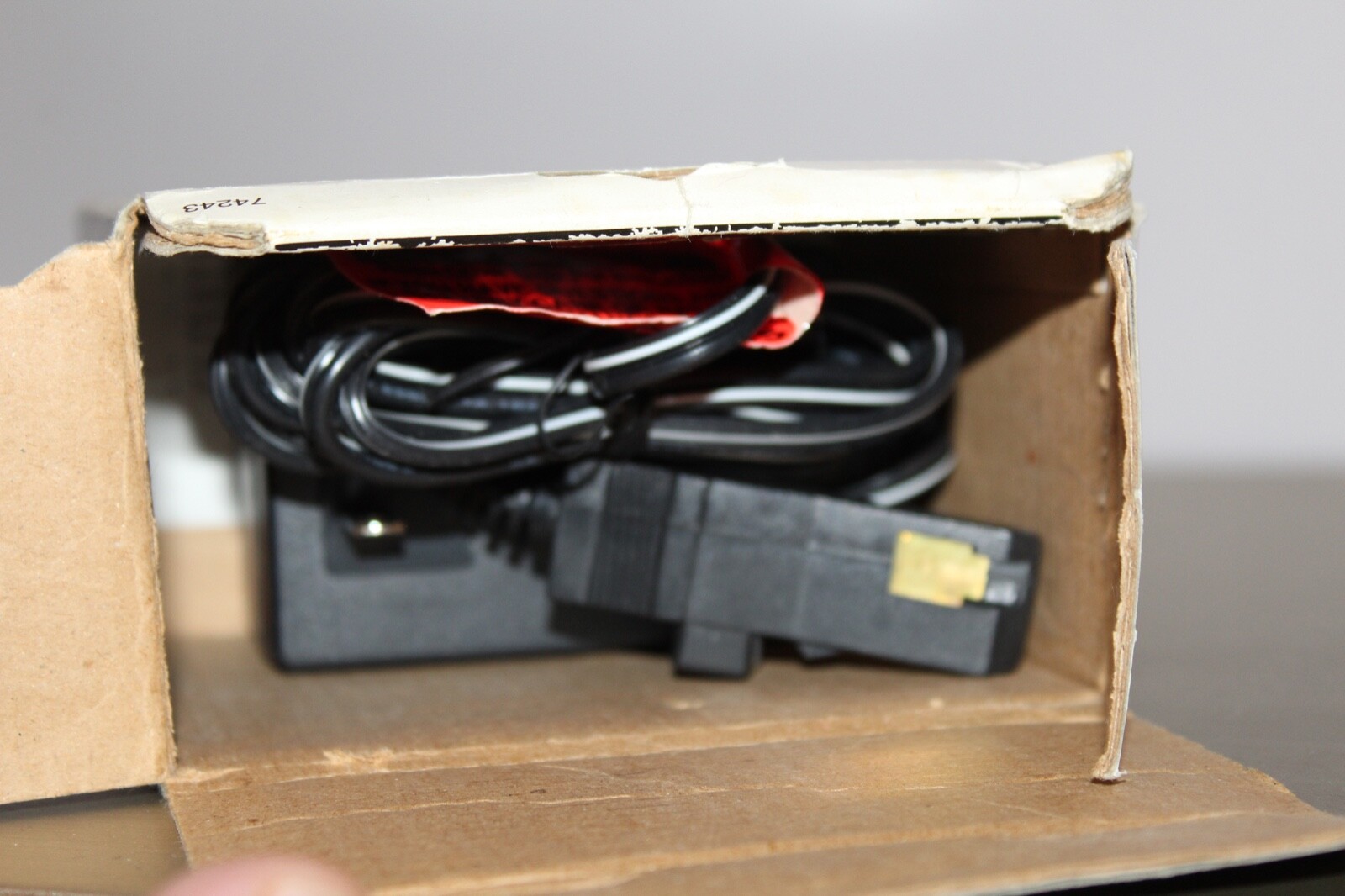 POWER WHEELS by FISHER PRICE 12v BATTERY CHARGER 00801-0972 NEVER USED