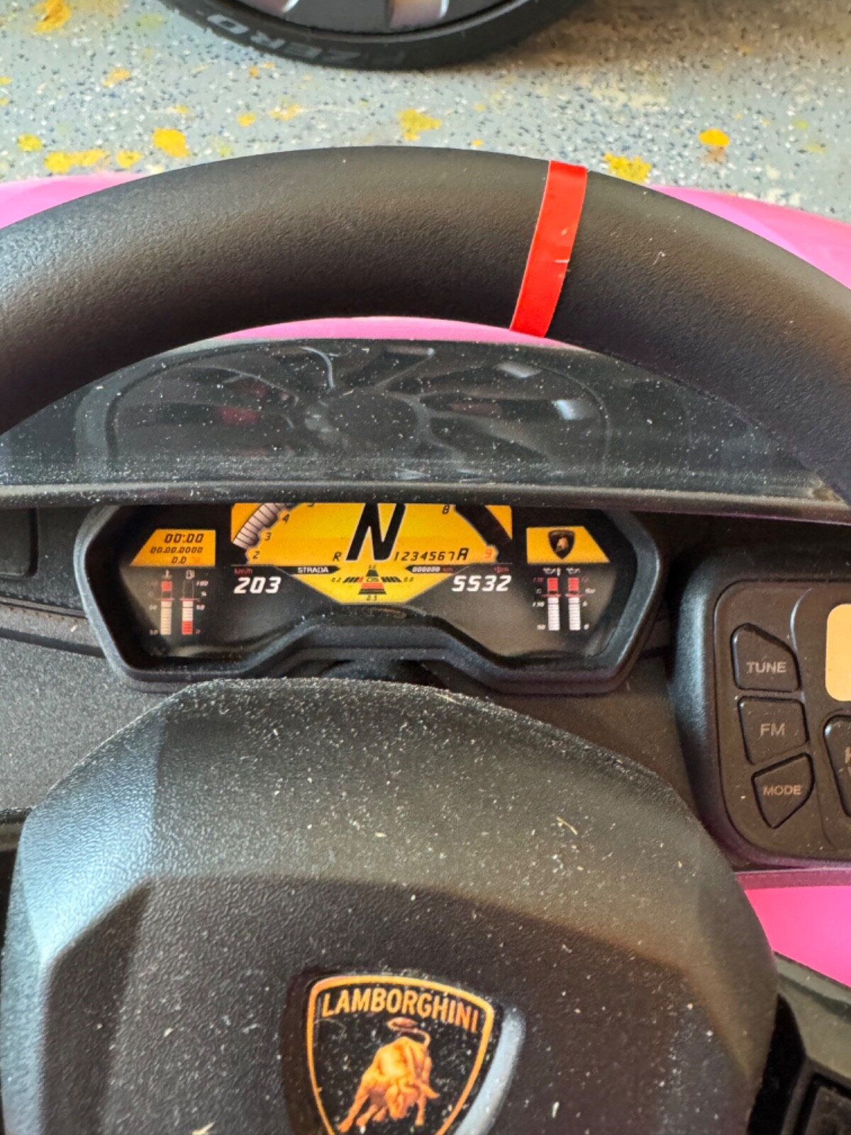 Pink Liscensed 12V Lamborghini Aventador Kids Car. Lightly Used, Battery Powered