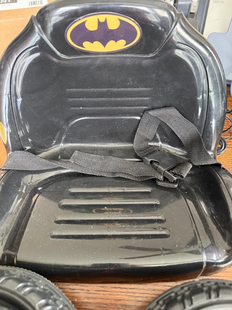 Batman E-Batmobile 6v Ride-On Car PARTS ONLY!!! 3 Tires, 1 Seat, ! Blinker