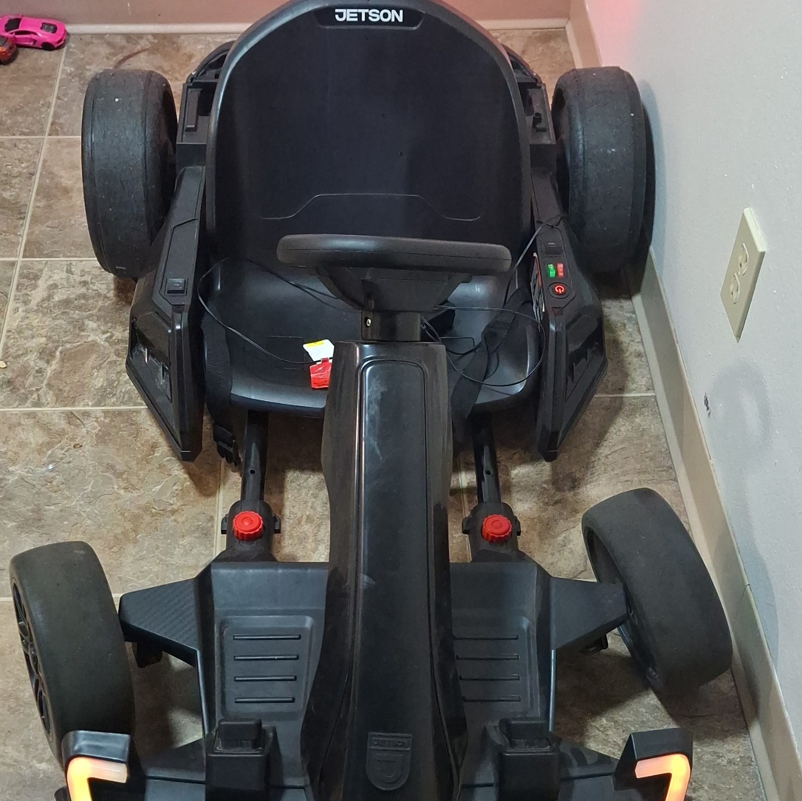 Jetson Battery Powered Ride-On Go-Kart, Black, Includes Charger
