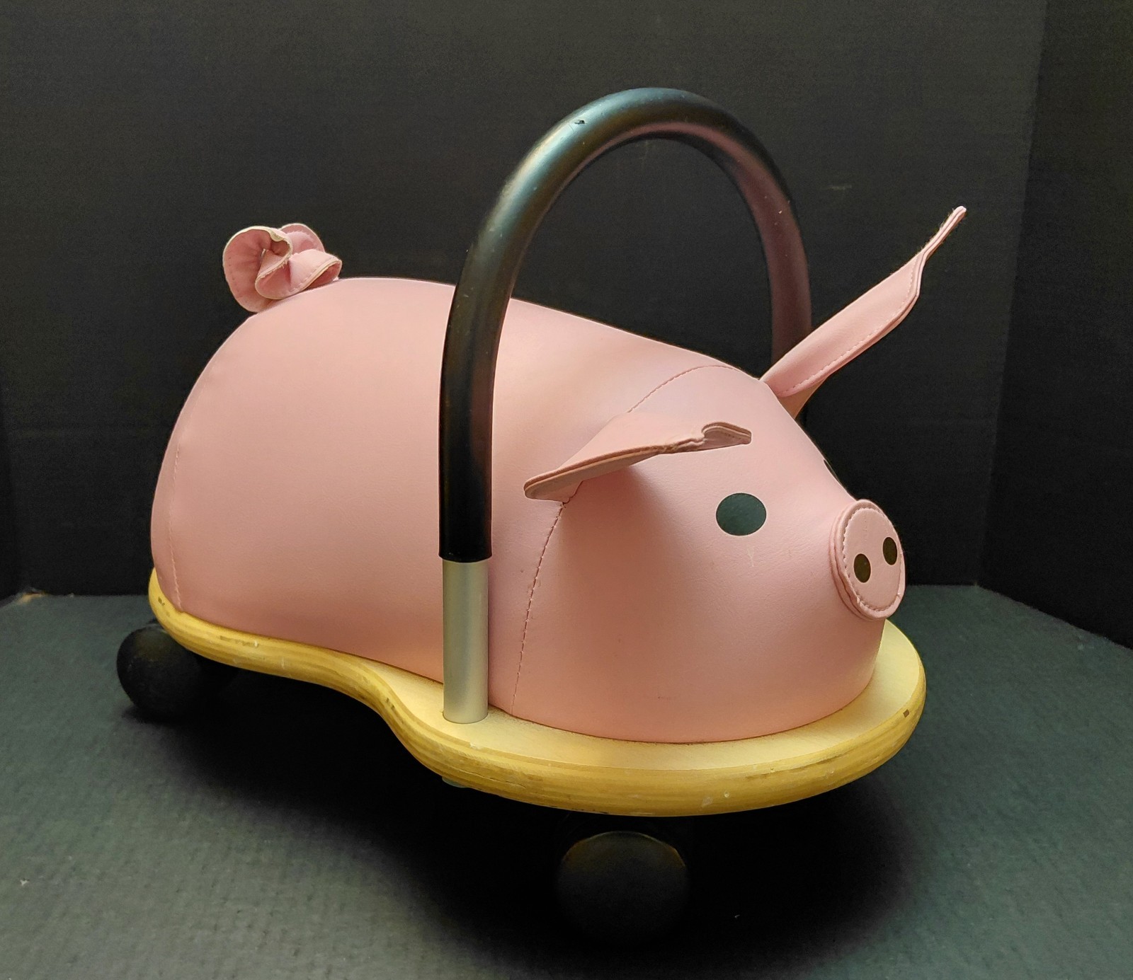 Wheely Bug Pig Ride On Toy Pink Rolling Toddler Scooter Prince Lionheart