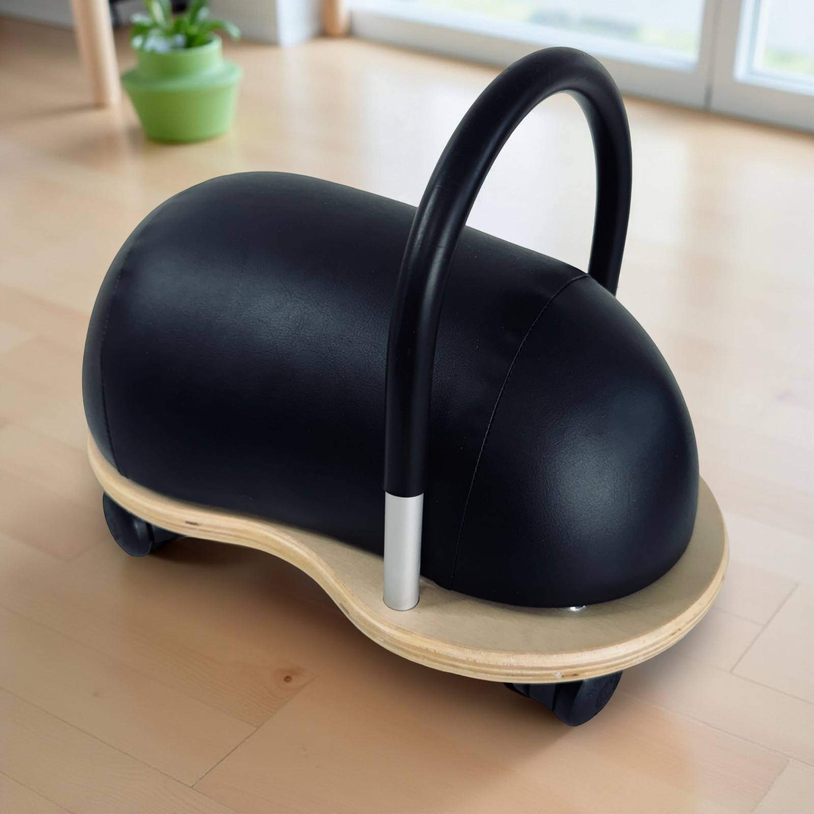 Original Wheely Bug Ride On Scooter Toddler Toy PRINCE LIONHEART Handle / Black