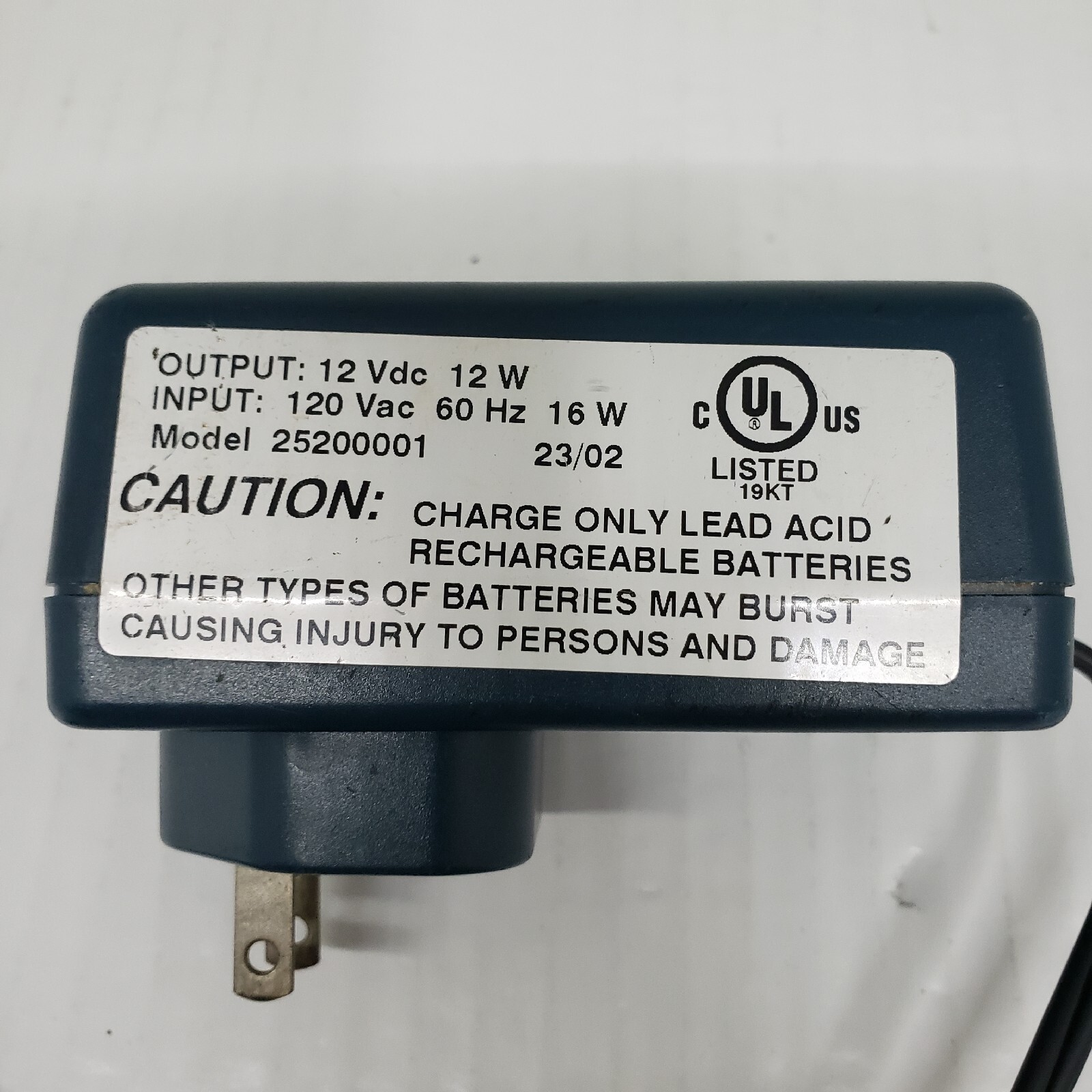 Peg Perego 12v Green Battery Charger Model 25200001