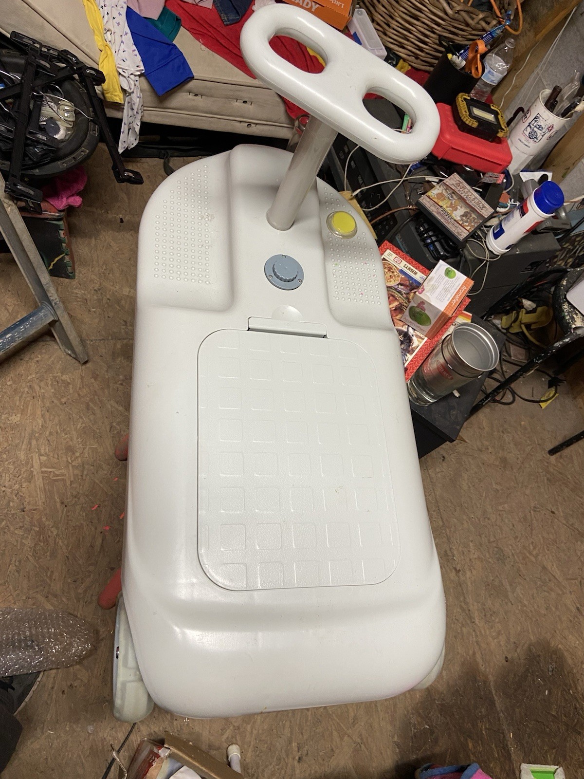 Kids Electric Ride On Suitcase Scooter Toy w/ Storage F9 White 3+ 150 lb