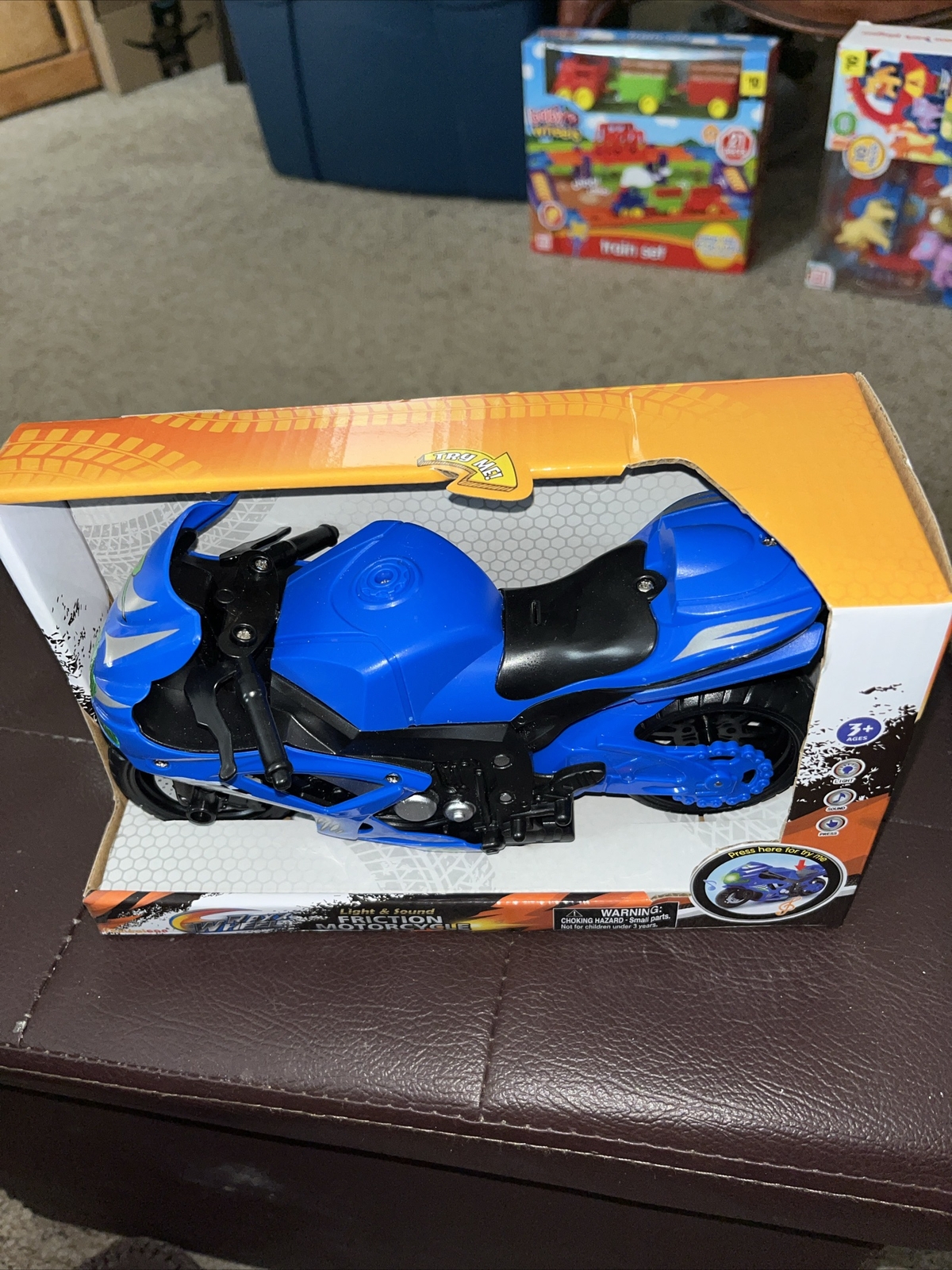 Raxx Wheel Light And Sound Friction Motorcycle