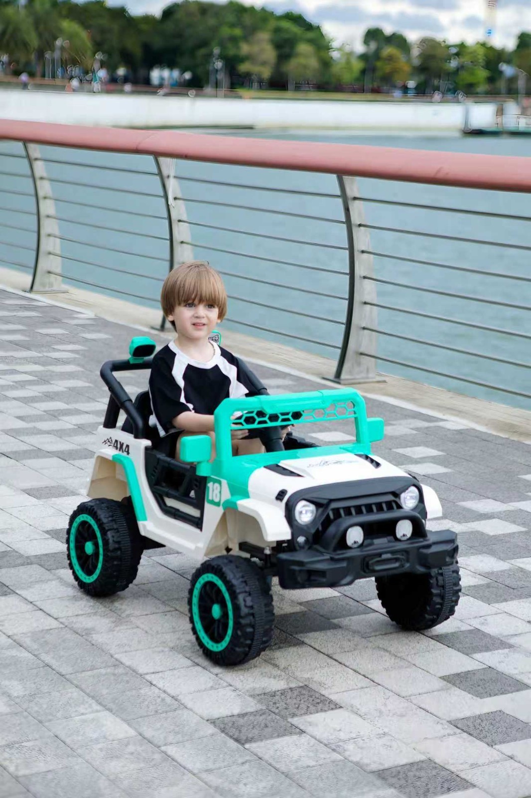 12V Ride-On Car, w/Parent Remote Control, LED, Music & Safe Spring Suspension