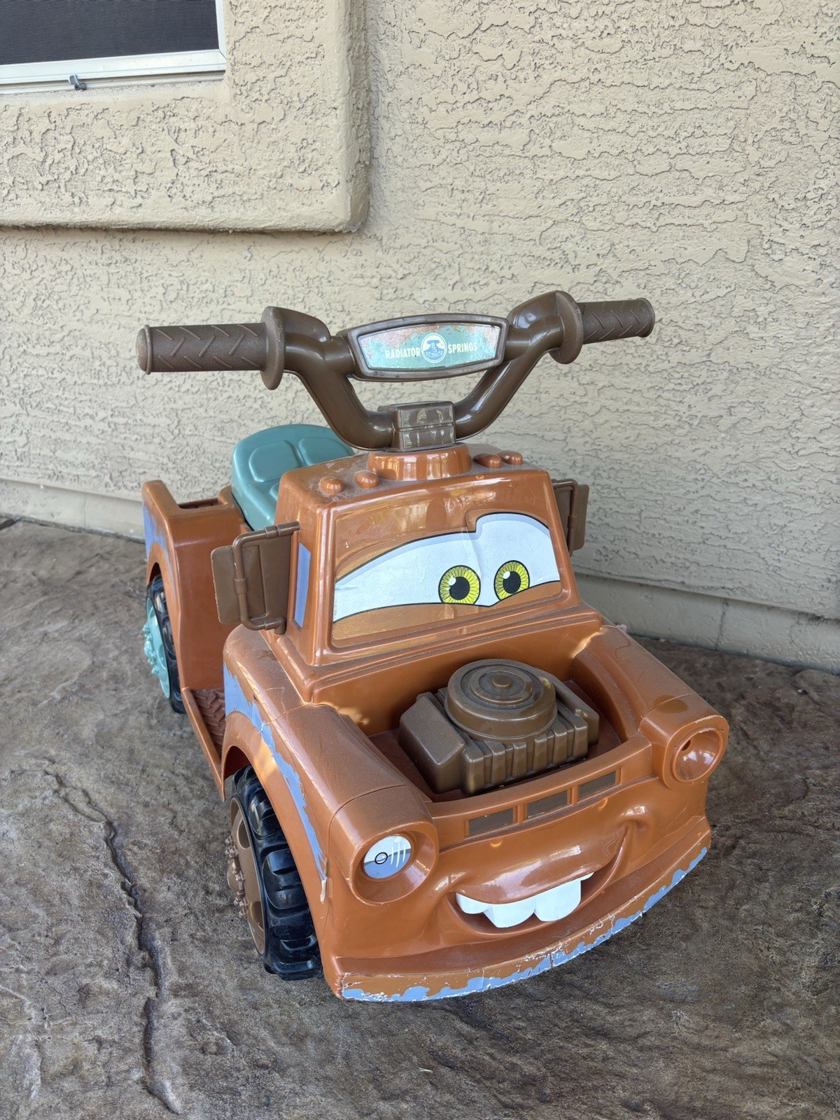 Disney Pixar Tow Mater Ride-On Toy Electric Power Truck w/ Charger