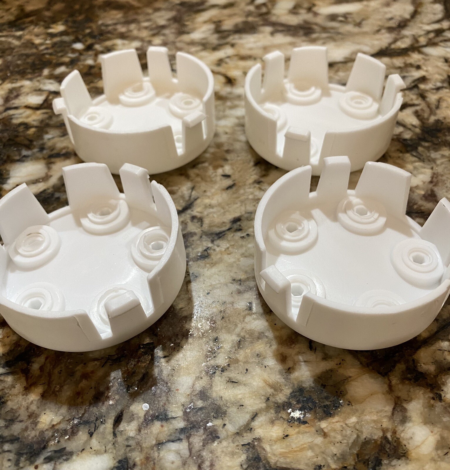 Power Wheels Jeep ~ 4 Replacement Hubcap Covers ~ FLC45