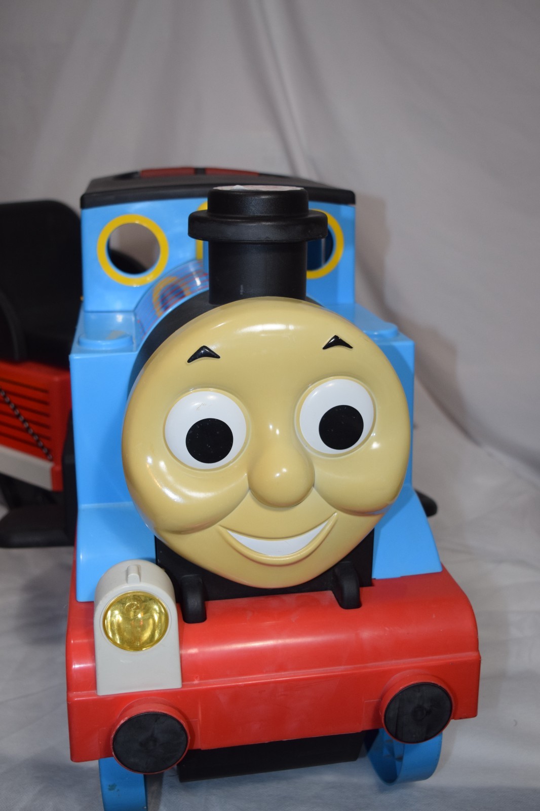 Peg Perego Thomas Tank Engine Train Ride On With Coal Car Battery Charger GUC