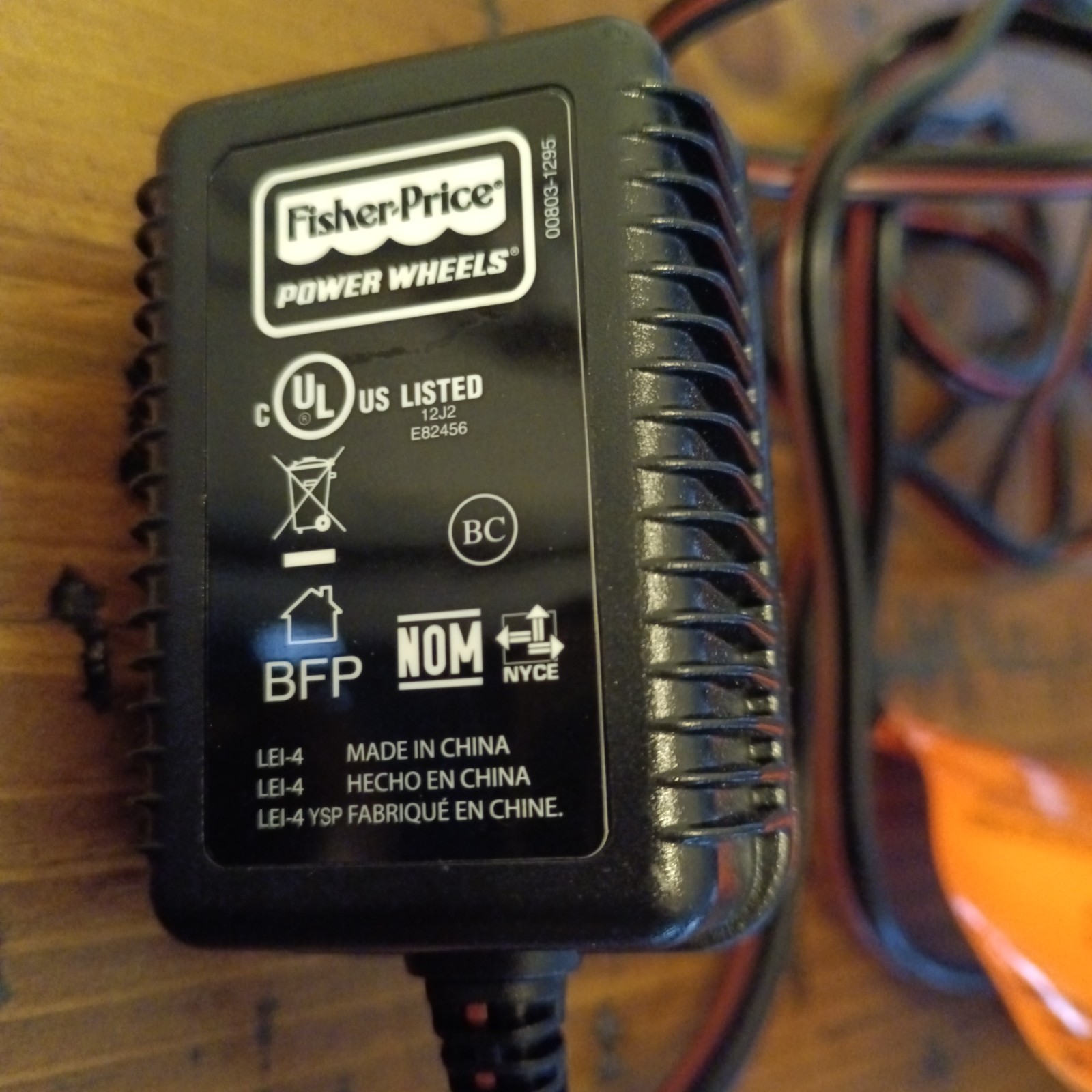 Fisher Price Power Wheels 12V Class 2 Battery Charger Wall Plug 00803-1295 ia
