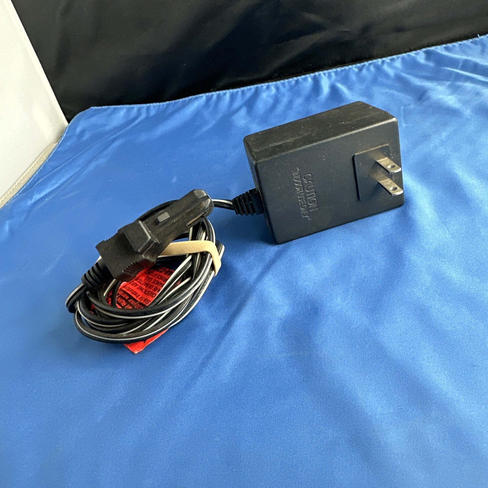 Fisher Price Power Wheels 00801-0972 Class 2 Battery Adapter Charger 12V OEM