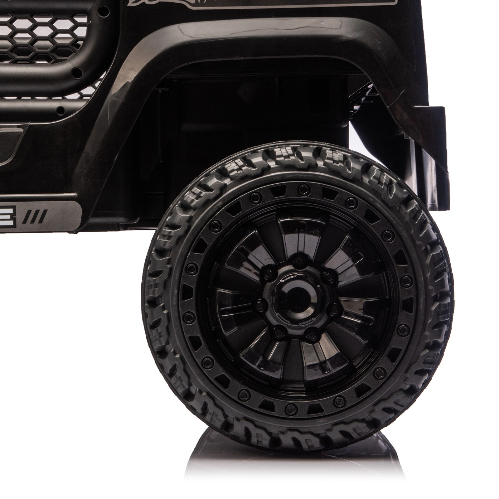 24V 2-Seaters Electric Jeep Truck Ride on Car Toy for Kids 3-8 w/ Remote Control
