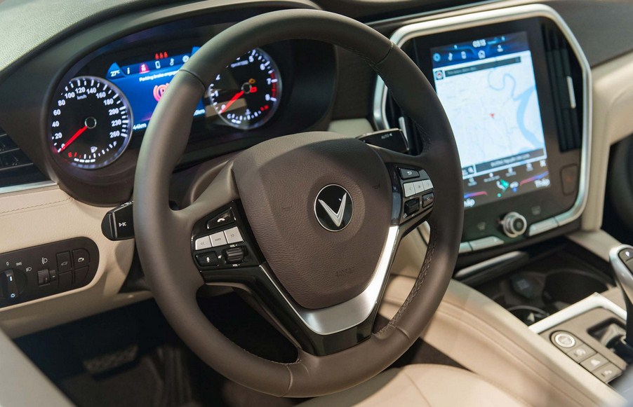 Vinfast Lux A 2.0 cao cấp